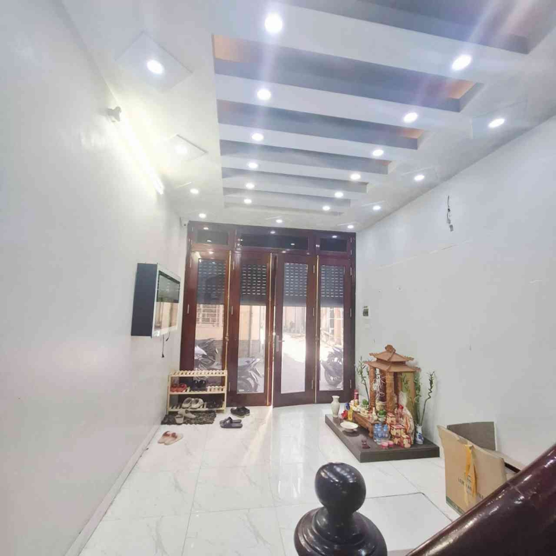 Bán nhà Nam Dư - diện tích 40m2 6 tầng - Phân lô ô tô - giá 13,4 tỷ
