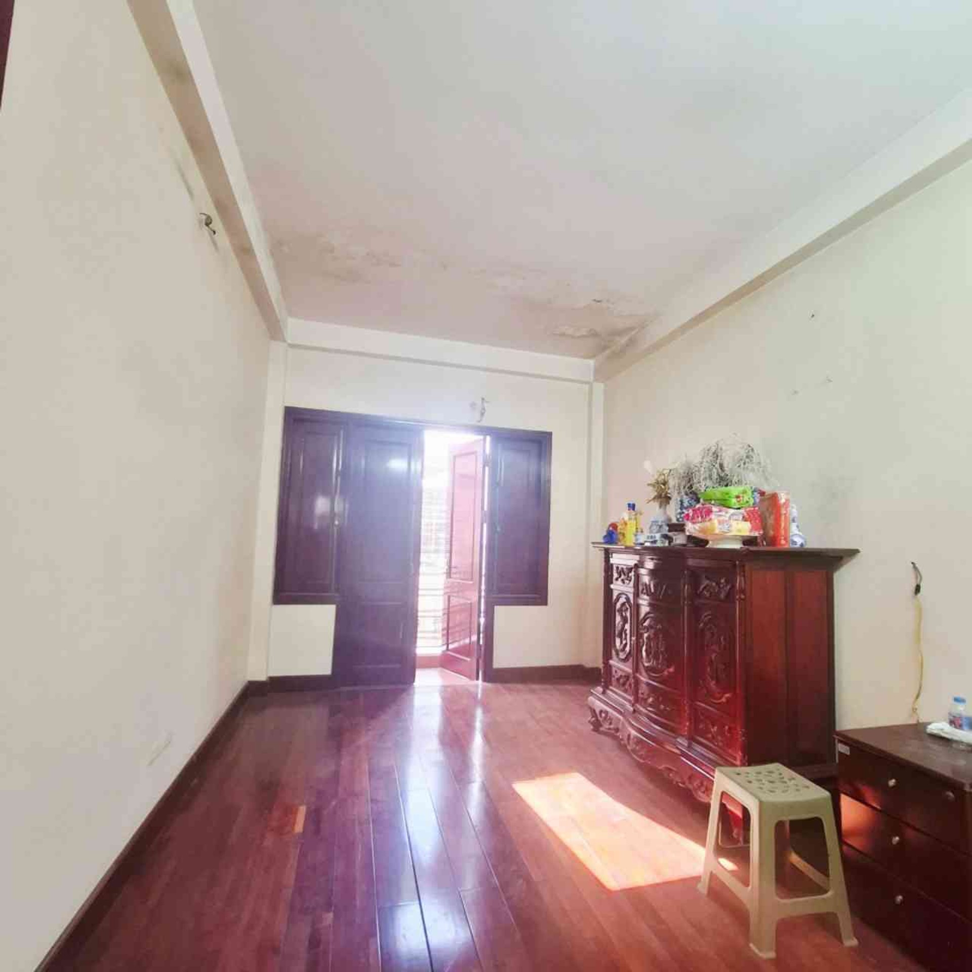 Bán nhà Nam Dư - diện tích 40m2 6 tầng - Phân lô ô tô - giá 13,4 tỷ