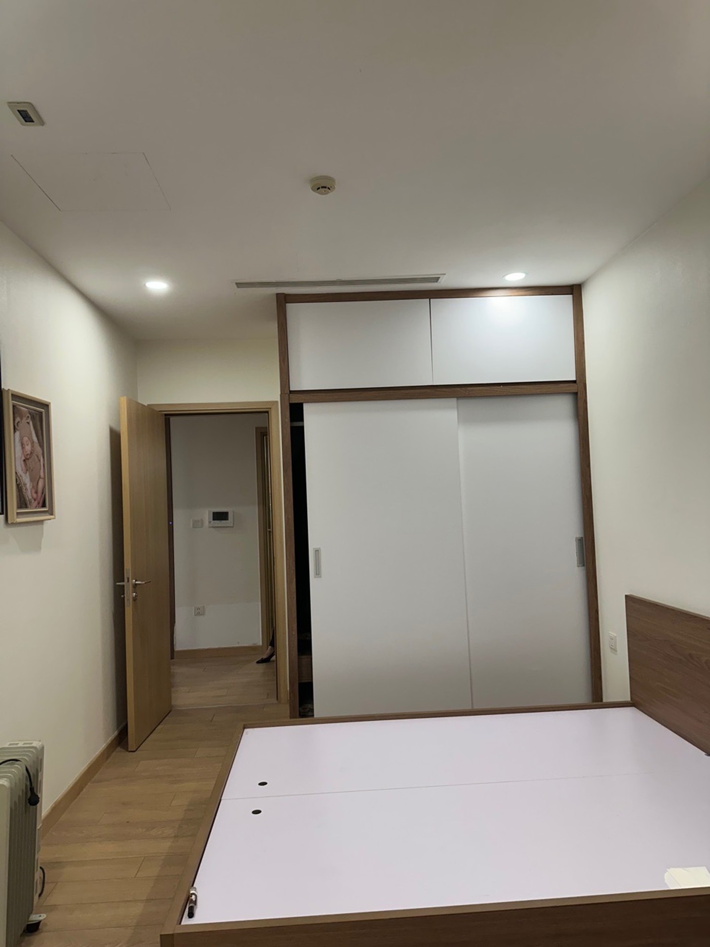 Bán nhà Minh Khai - diện tích 77m2 11 tầng - Căn hộ chung cư cao cấp - giá 10,3 tỷ