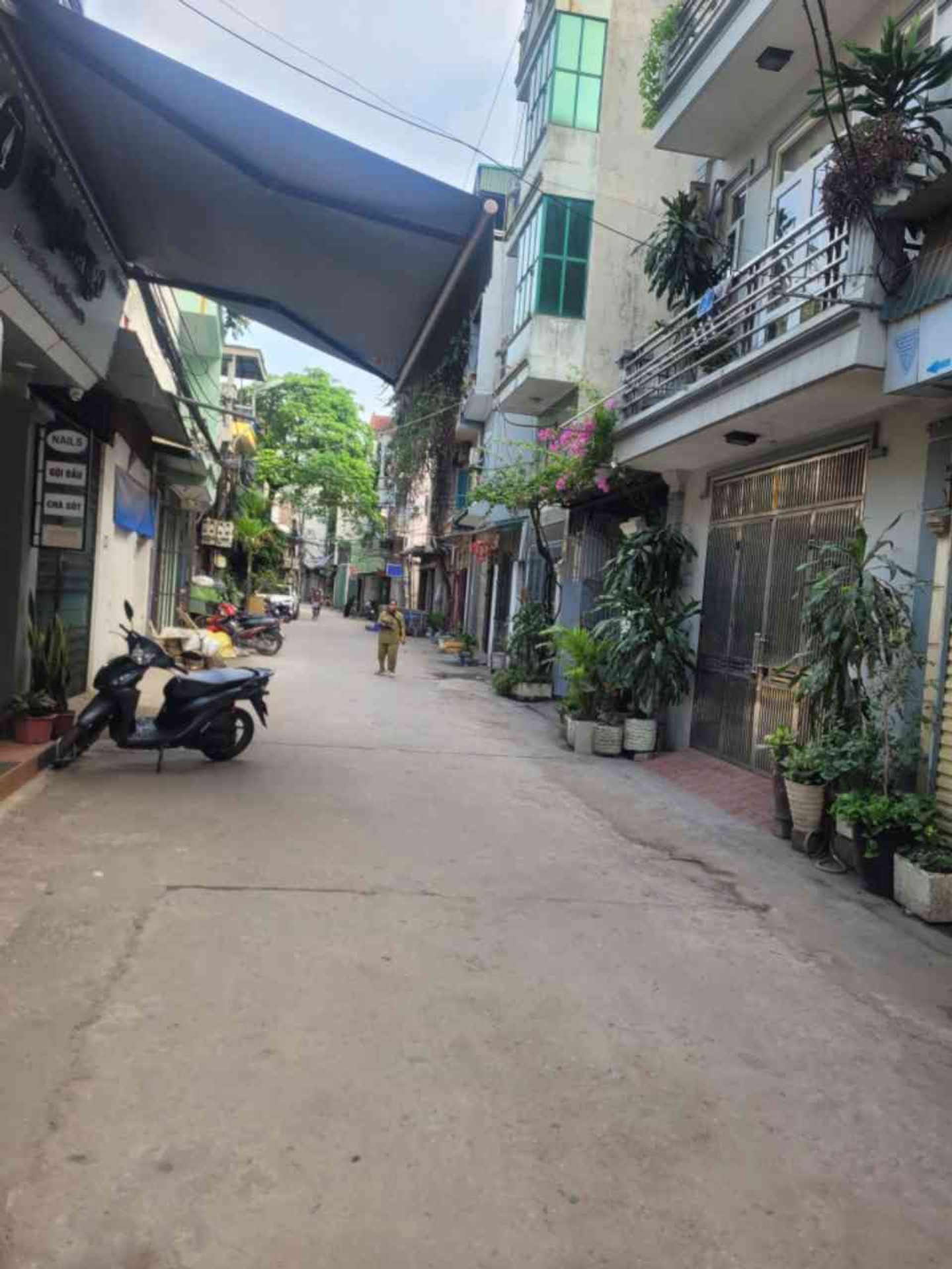 Bán nhà Hoàng Mai - diện tích 40m2 6 tầng - ô tô đỗ cửa - giá 11 tỷ