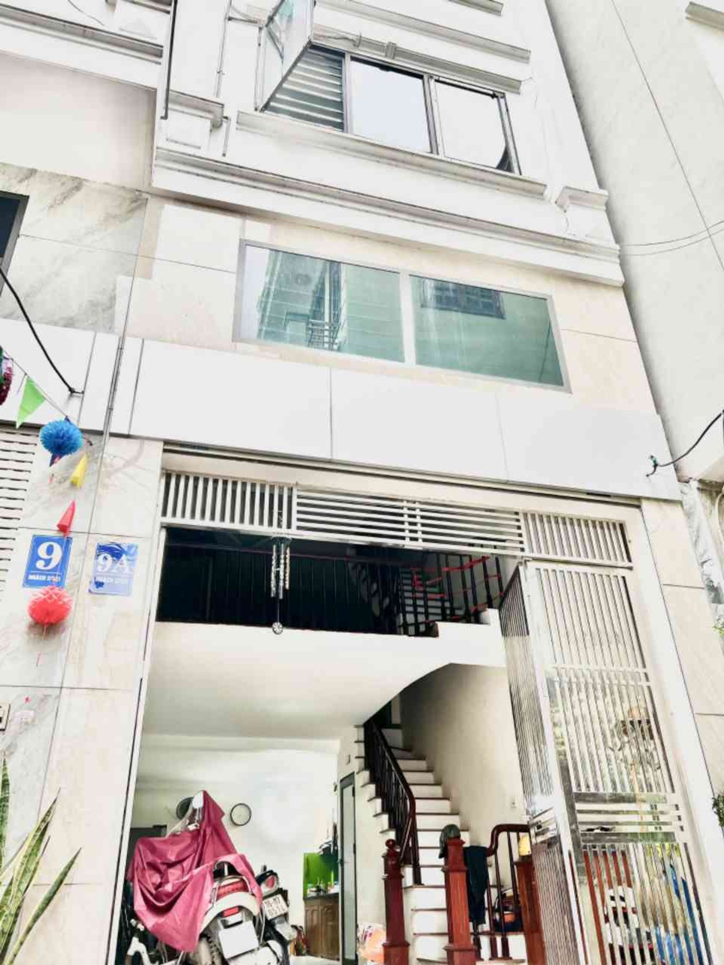Bán nhà Hoàng Mai - diện tích 40m2 6 tầng - ô tô đỗ cửa - giá 11 tỷ