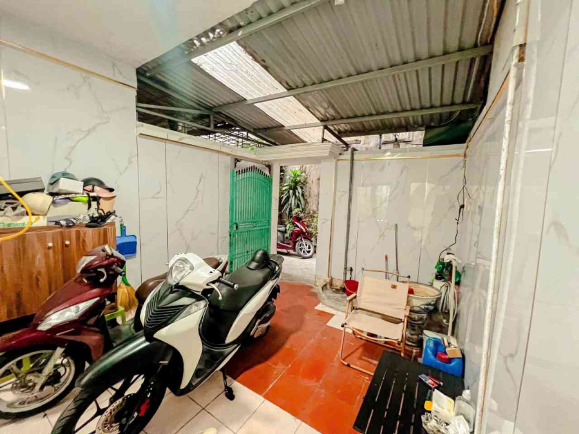 Bán nhà Minh Khai - diện tích 62m2 3 tầng - Nhà đẹp hiếm có - giá 5,5 tỷ