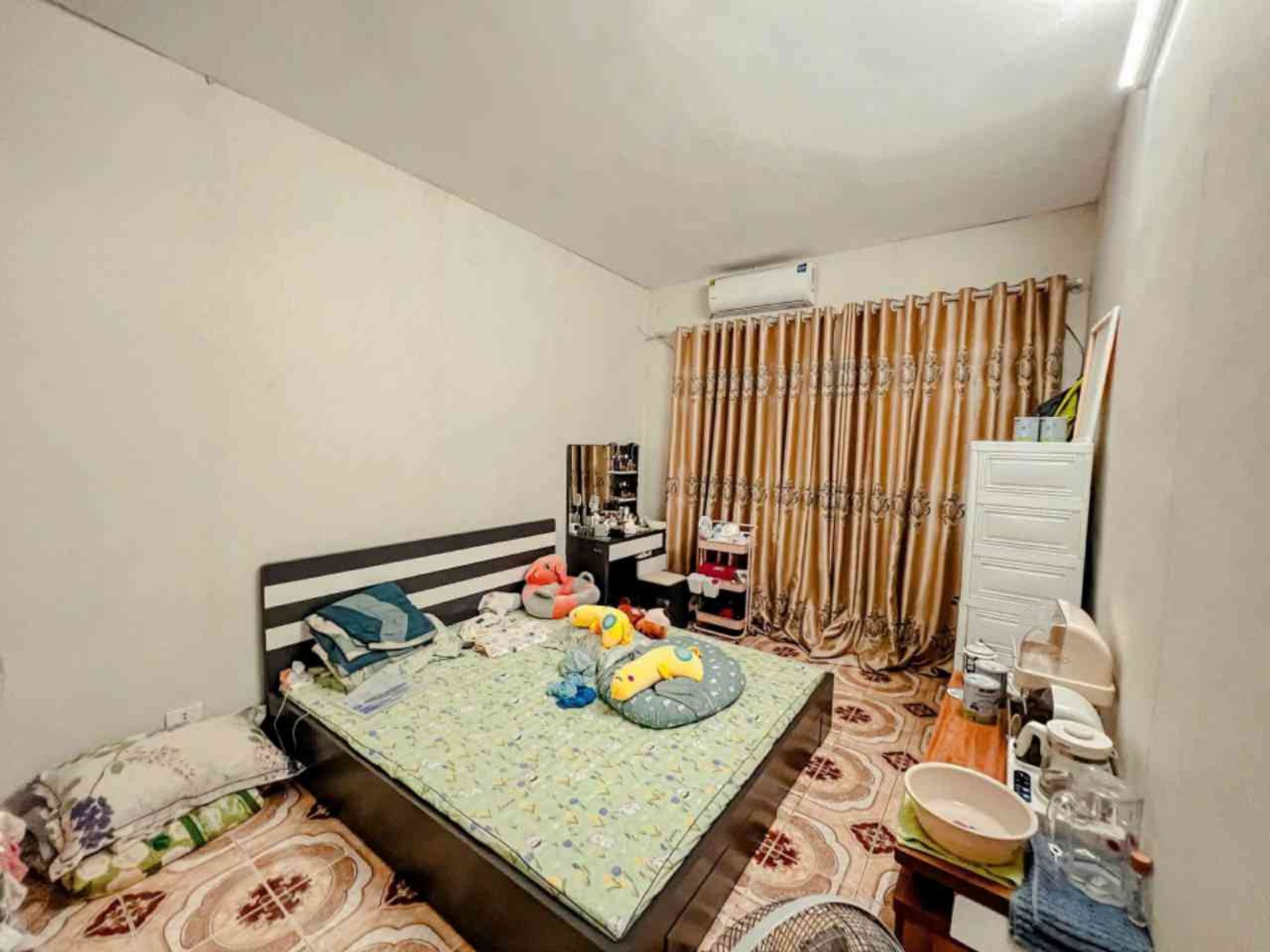 Bán nhà Minh Khai - diện tích 62m2 3 tầng - Nhà đẹp hiếm có - giá 5,5 tỷ