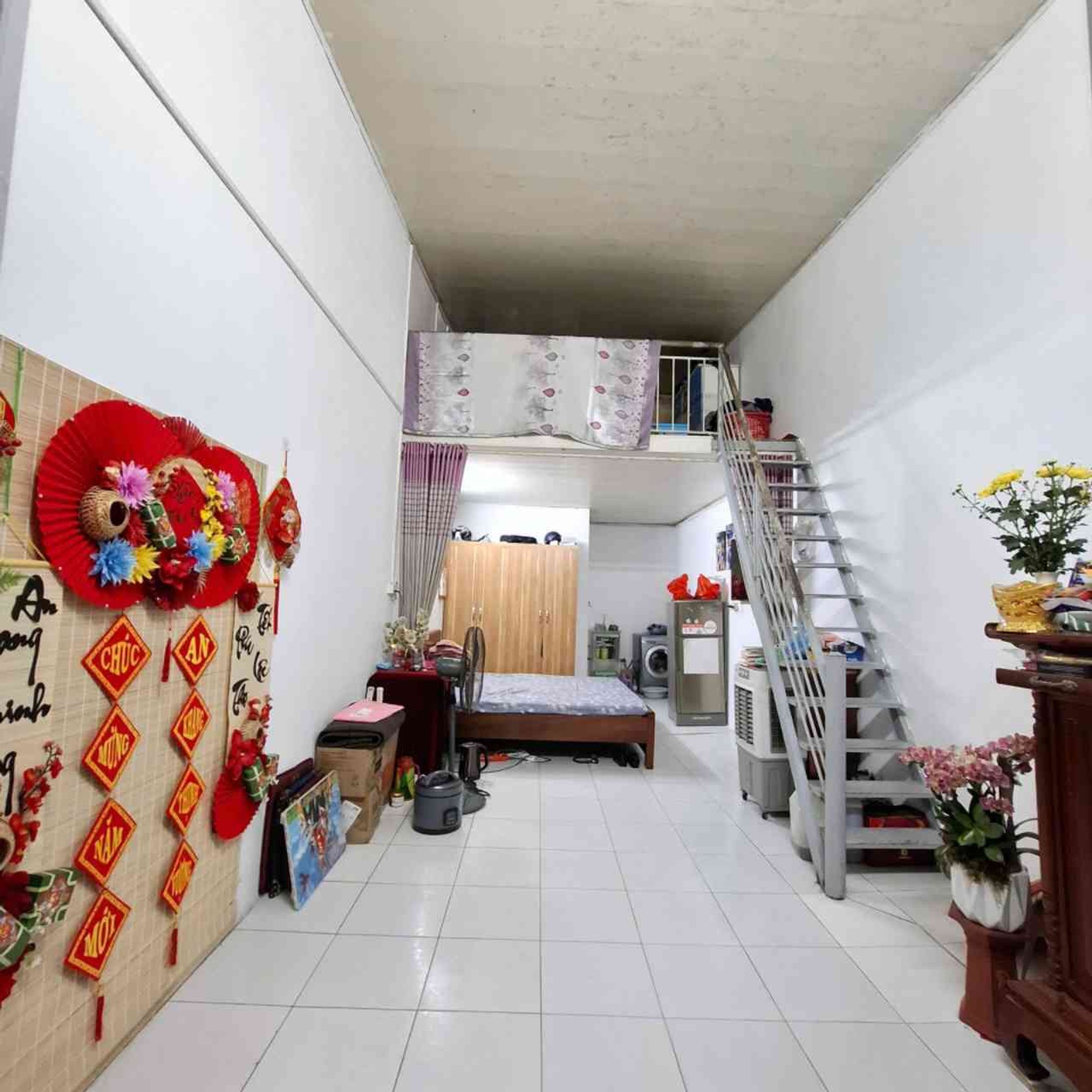 Bán nhà Thịnh Liệt - diện tích 38m2 2 tầng - Ô tô đỗ cửa - giá Nhỉnh 4 tỷ