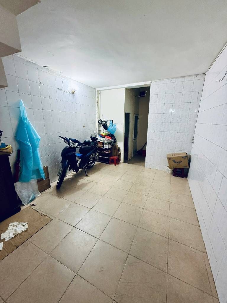 Bán nhà Hồ Đắc Di - diện tích 54.2m2 3 tầng - HIẾM NHÀ MẶT PHỐ, ĐỐI DIỆN HỒ - giá 32 tỷ