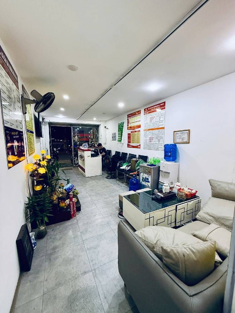 Bán nhà Hồ Đắc Di - diện tích 54.2m2 3 tầng - HIẾM NHÀ MẶT PHỐ, ĐỐI DIỆN HỒ - giá 32 tỷ