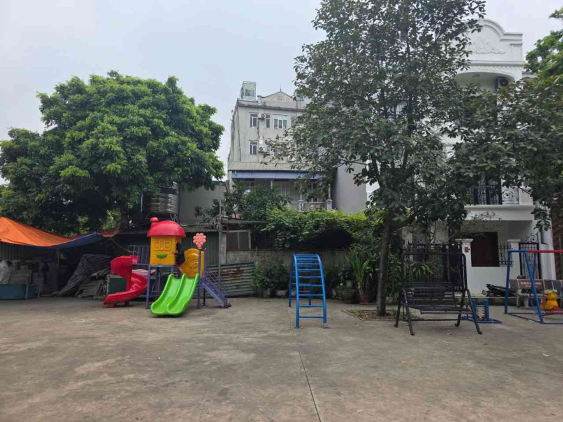 Bán nhà Hoàng Liệt - diện tích 50m2 2 tầng - Ô TÔ ĐỖ CỬA - giá 12,5 tỷ
