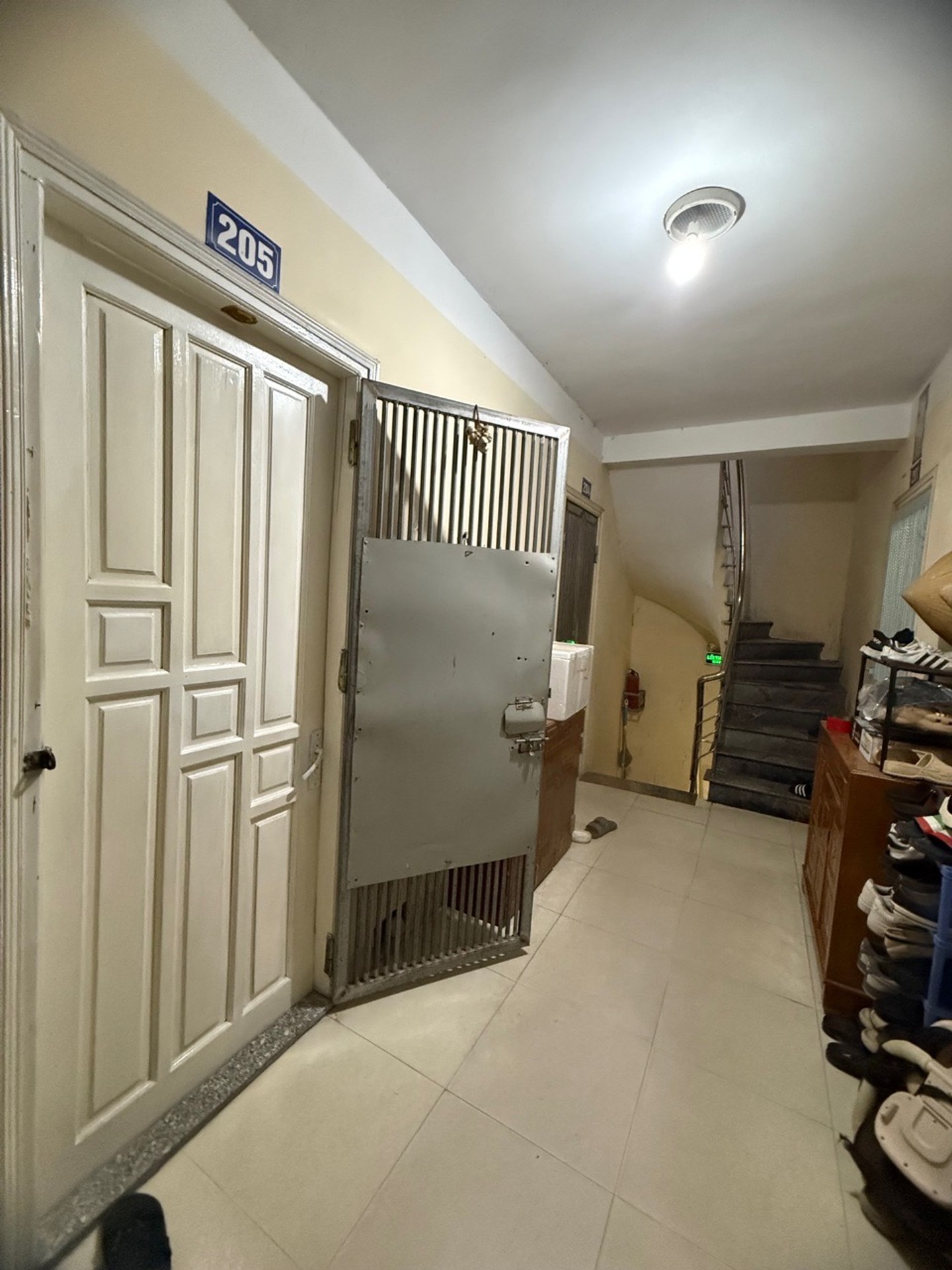Bán nhà Bùi Xương Trạch - diện tích 24m2 8 tầng - Căn hộ mới full nội thất - giá 1,55 tỷ