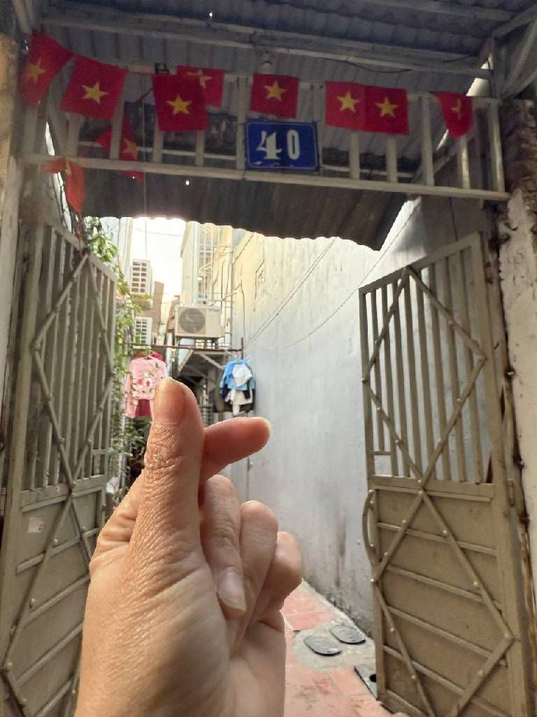 Bán nhà Vĩnh Hưng - diện tích 34m2 2 tầng - HIẾM - KHU DÂN TRÍ - AN NINH - giá 2,4 tỷ