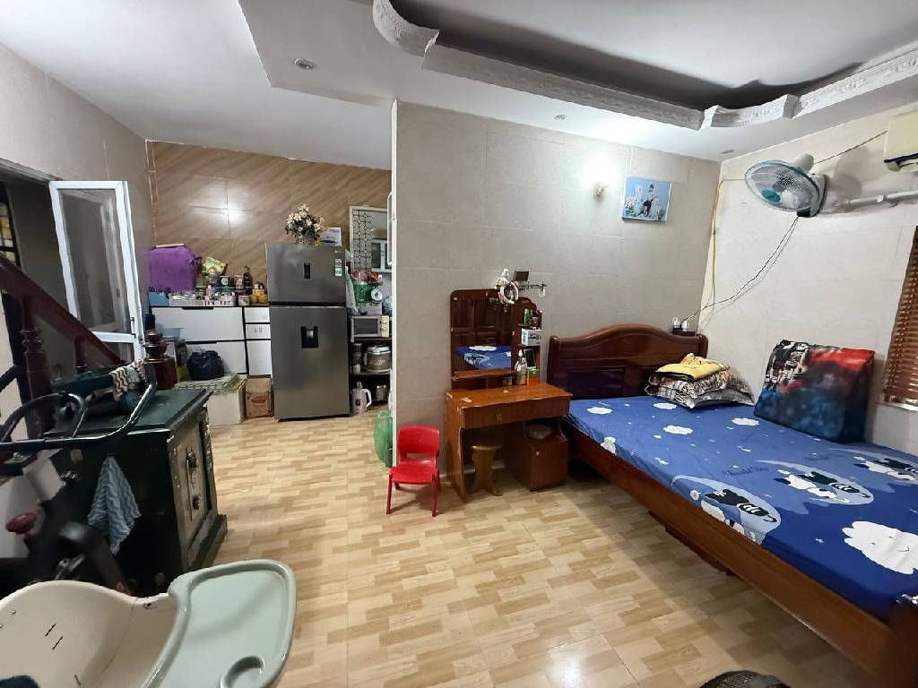 Bán nhà Vĩnh Hưng - diện tích 34m2 2 tầng - HIẾM - KHU DÂN TRÍ - AN NINH - giá 2,4 tỷ