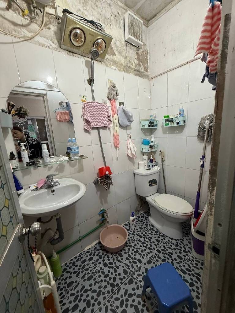 Bán nhà Vĩnh Hưng - diện tích 34m2 2 tầng - HIẾM - KHU DÂN TRÍ - AN NINH - giá 2,4 tỷ