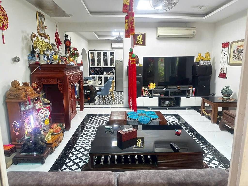 Bán nhà Đền Lừ - diện tích 250m2 1 tầng - Căn góc 3 thoáng - giá 9,3 tỷ
