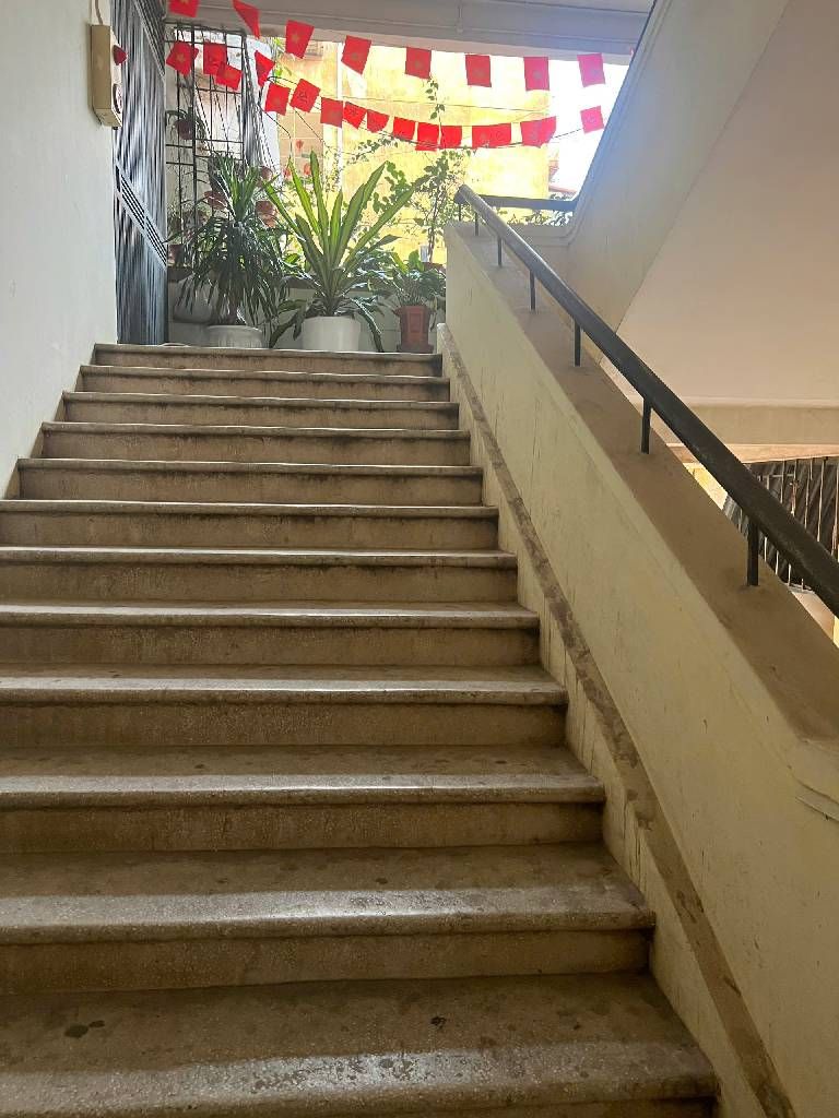 Bán nhà Đền Lừ - diện tích 250m2 1 tầng - Căn góc 3 thoáng - giá 9,3 tỷ
