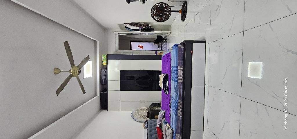 Bán nhà Đền Lừ - diện tích 250m2 1 tầng - Căn góc 3 thoáng - giá 9,3 tỷ