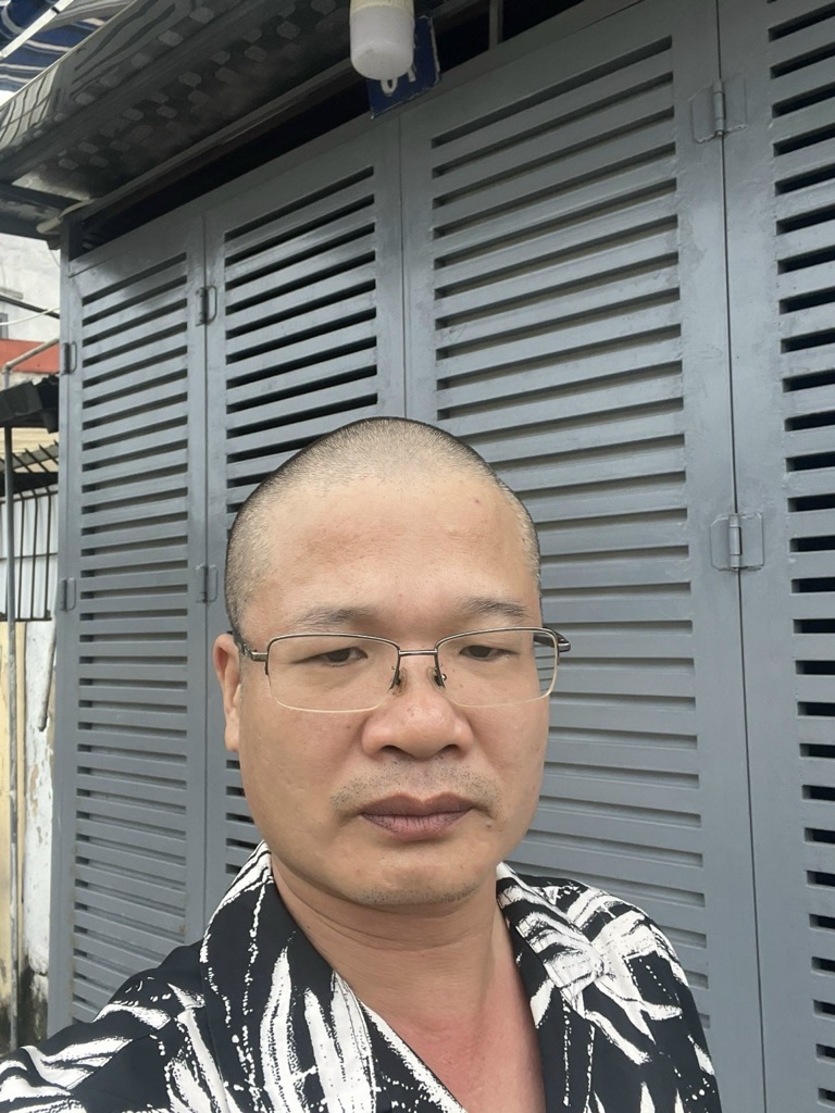 Bán nhà Giải Phóng - diện tích 35m2 3 tầng - Gara ô tô, ngõ thông - giá 4,1 tỷ