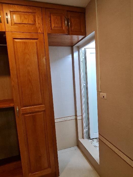 Bán nhà Giải Phóng - diện tích 35m2 3 tầng - Gara ô tô, ngõ thông - giá 4,1 tỷ