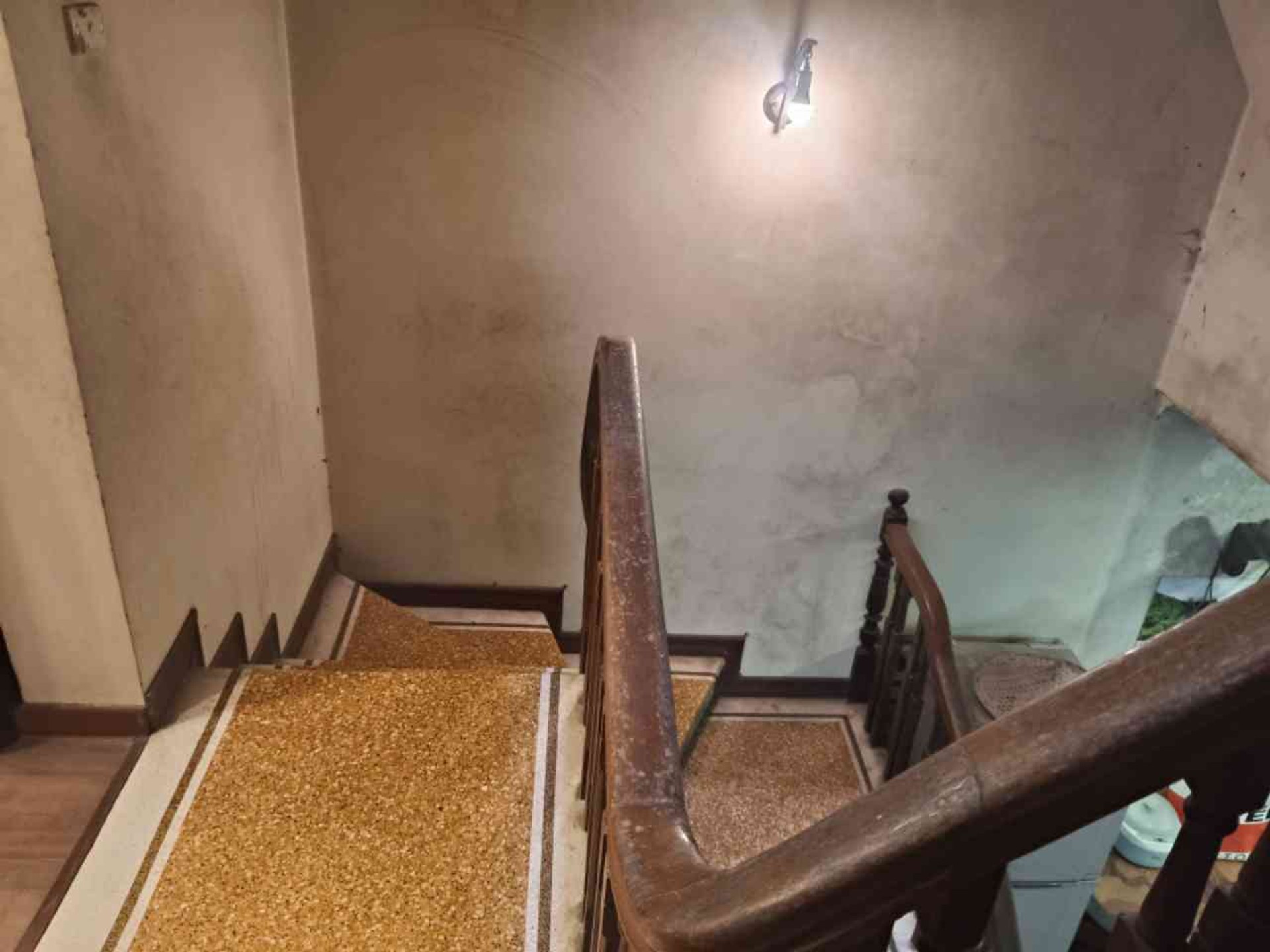 Bán nhà Đống Đa - diện tích 70m2 5 tầng - Nhà đẹp hiếm có - giá 13,5 tỷ