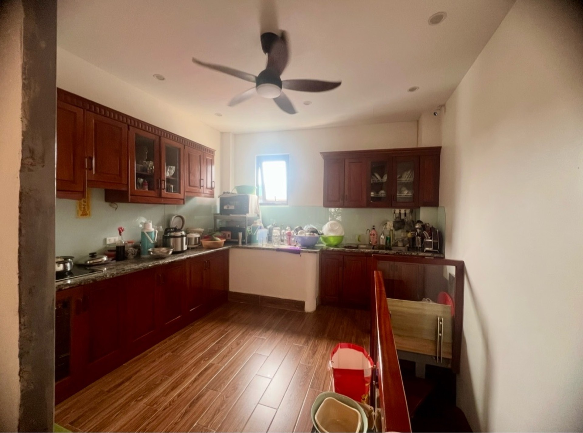 Bán nhà Đầm Hồng - diện tích 58m2 4 tầng - ô tô đỗ cửa - giá 7,8 tỷ