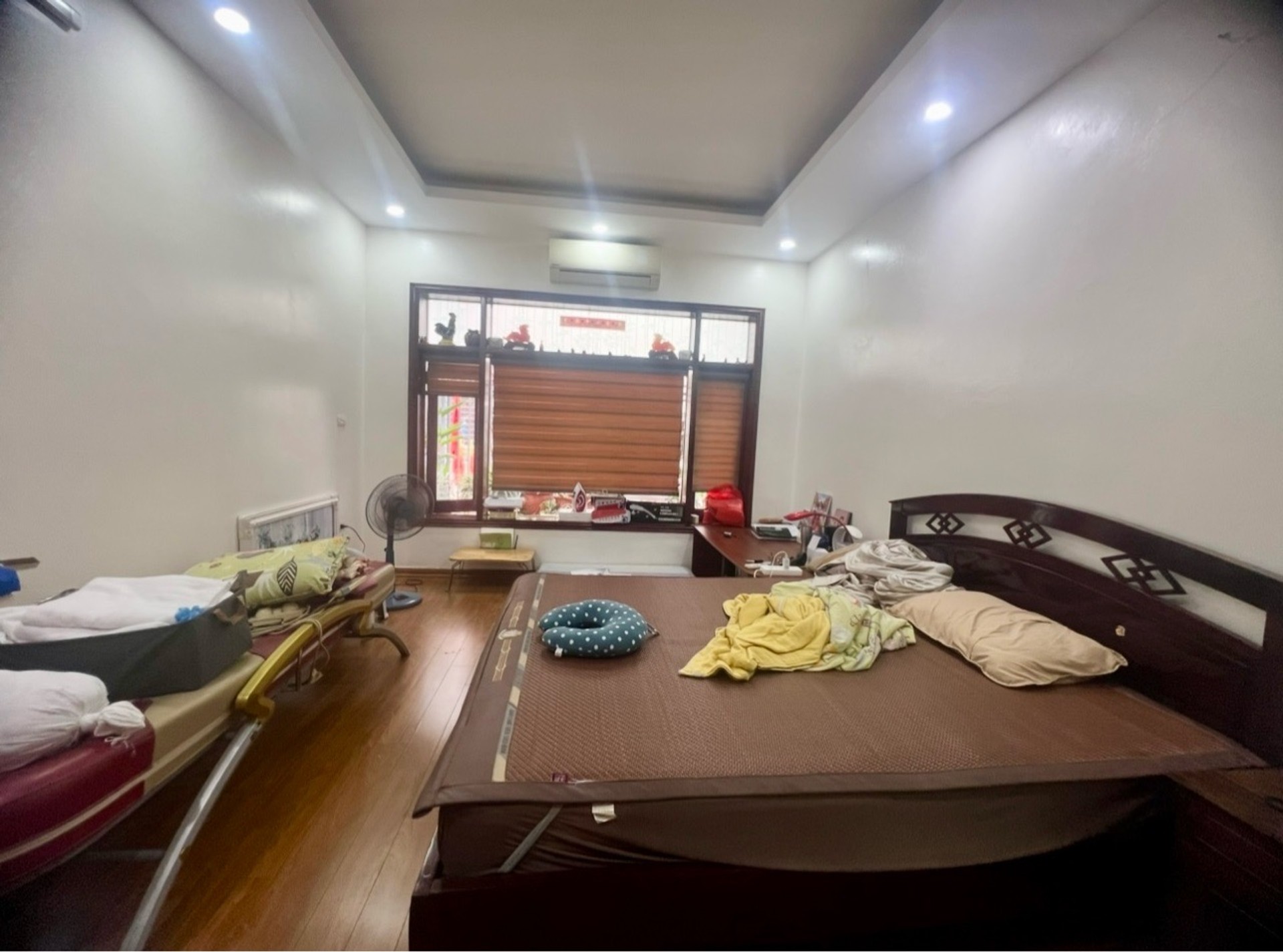 Bán nhà Đầm Hồng - diện tích 58m2 4 tầng - ô tô đỗ cửa - giá 7,8 tỷ
