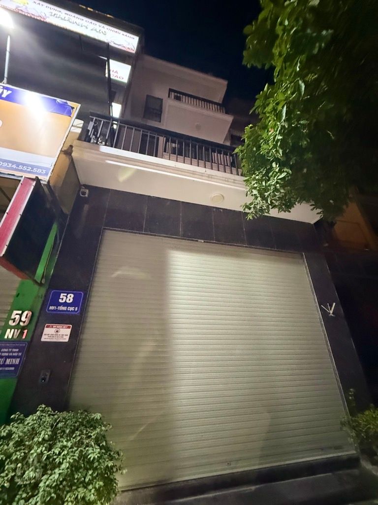 Bán nhà Yên Xá - diện tích 99.1m2 5 tầng - Nhà vườn siêu đẹp hiếm có - giá 38 tỷ