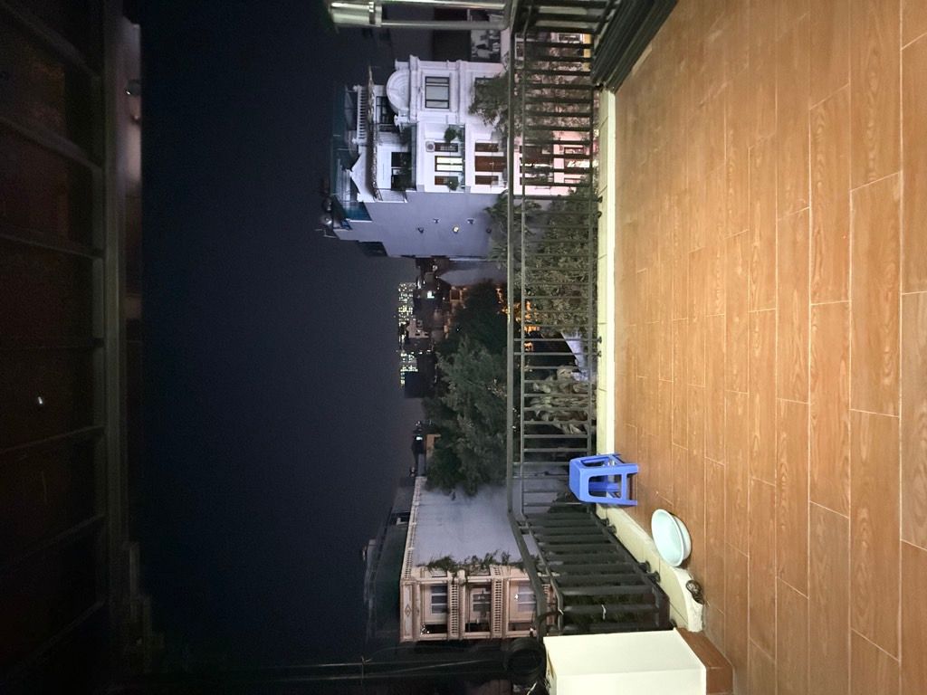 Bán nhà Yên Xá - diện tích 99.1m2 5 tầng - Nhà vườn siêu đẹp hiếm có - giá 38 tỷ