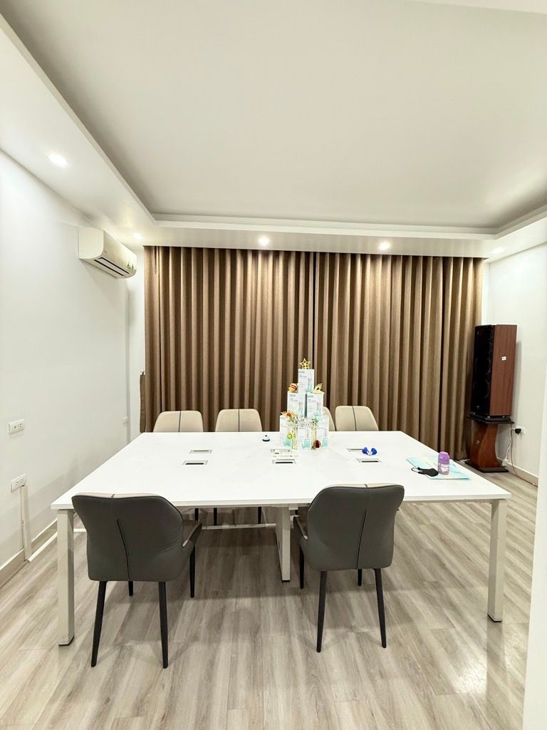 Bán nhà Yên Xá - diện tích 99.1m2 5 tầng - Nhà vườn siêu đẹp hiếm có - giá 38 tỷ