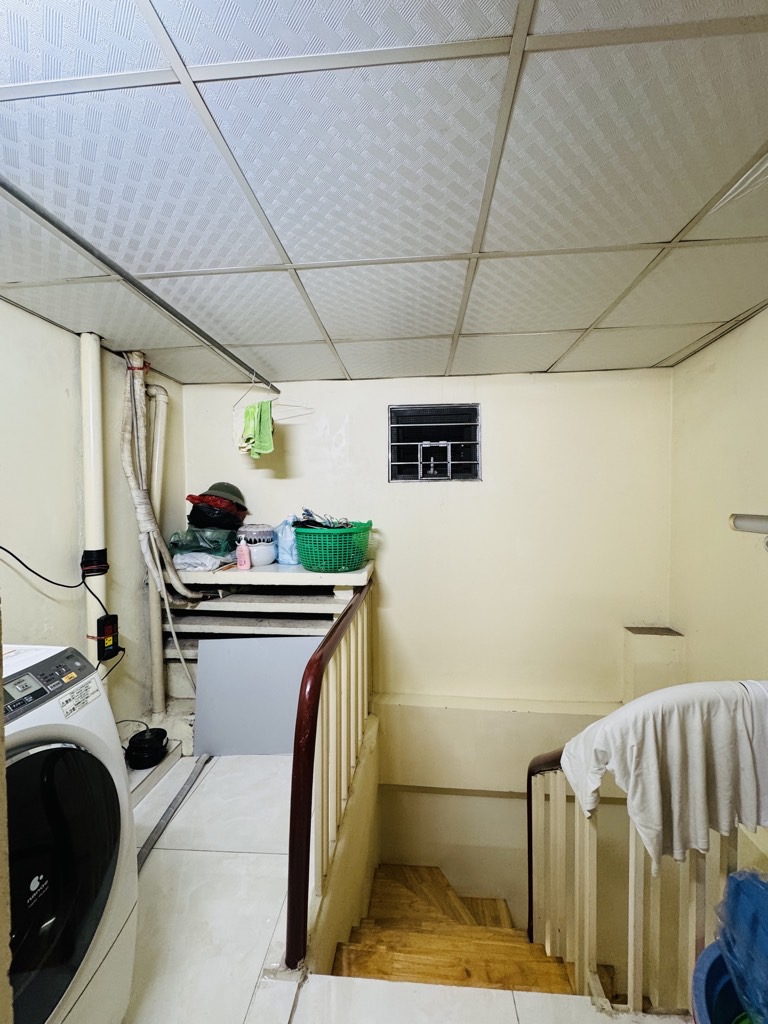 Bán nhà Lê Thanh Nghị - diện tích 28m2 5 tầng - Nhà đẹp hiếm có - giá 9,4 tỷ