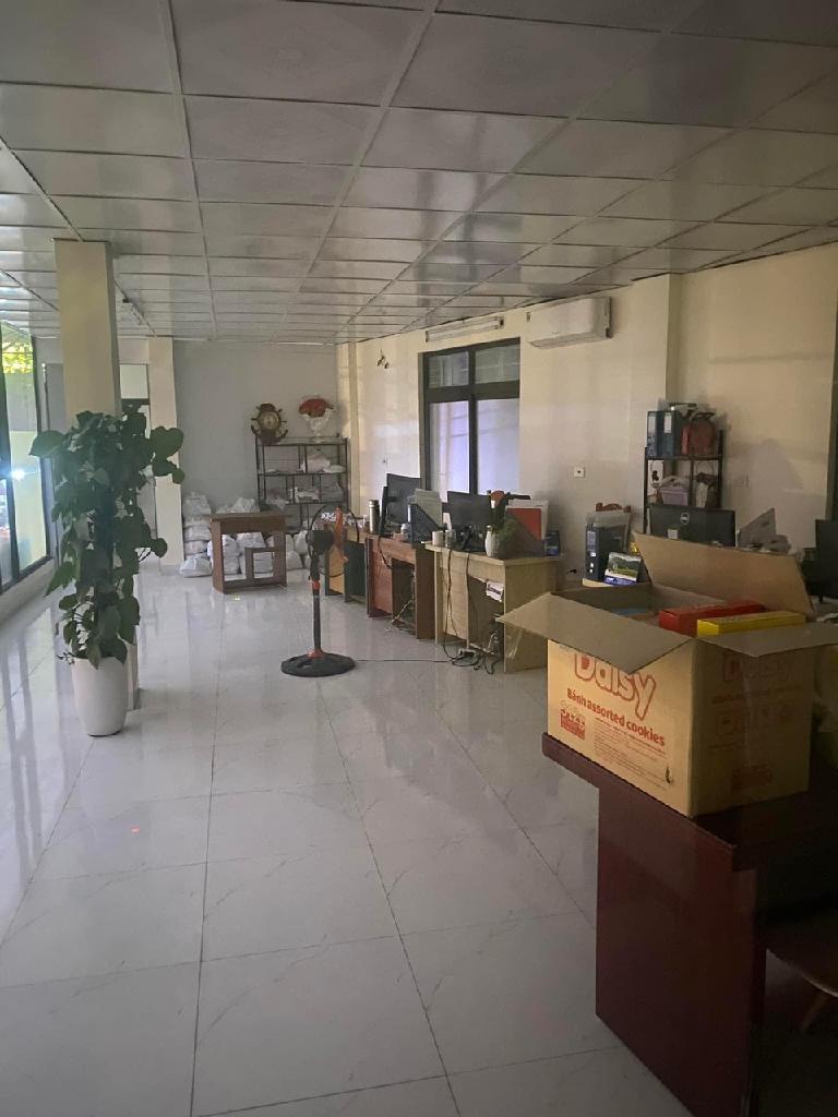 Bán nhà Yên Xá - diện tích 100m2 7 tầng - Lô góc, mặt tiền khủng - giá 25 tỷ