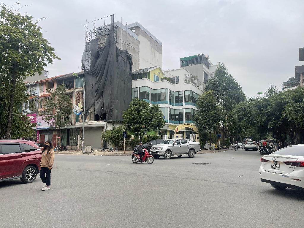 Bán nhà Yên Xá - diện tích 100m2 7 tầng - Lô góc, mặt tiền khủng - giá 25 tỷ