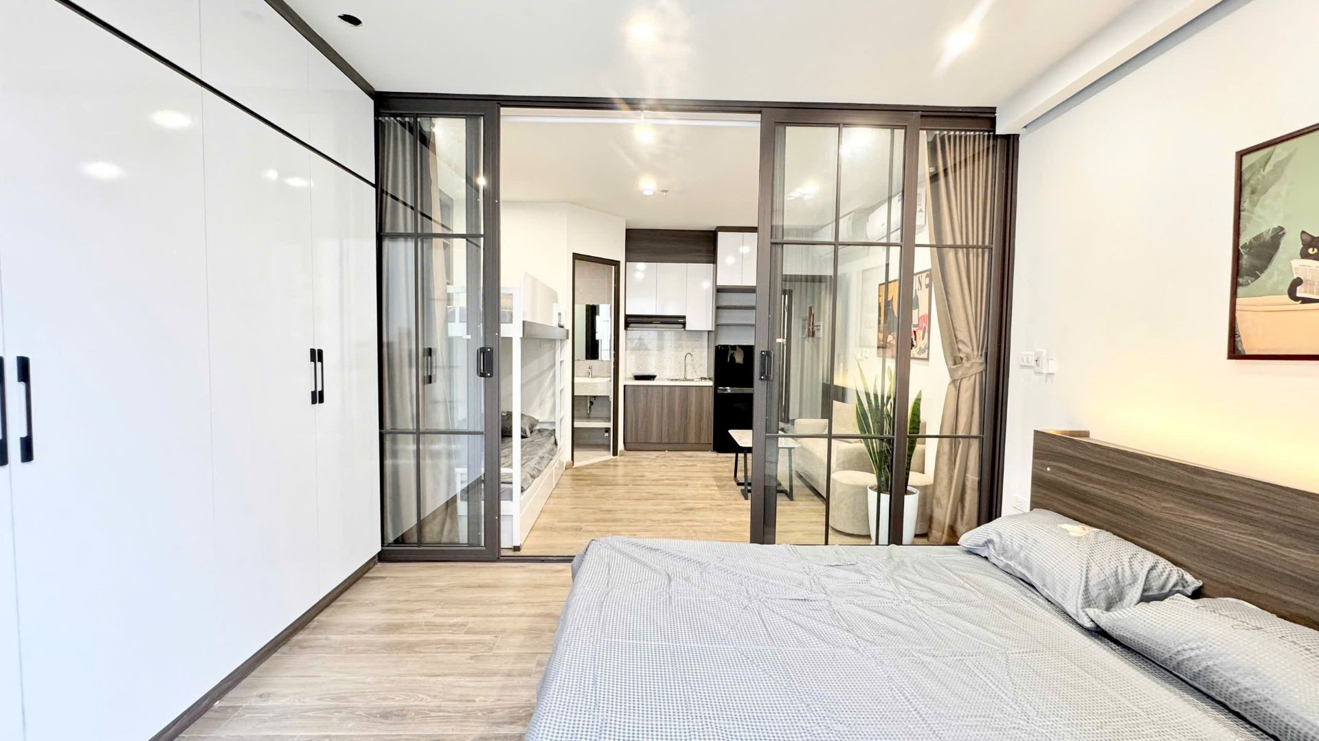 Bán nhà Ngõ Quỳnh - diện tích 68m2 7 tầng - Đẹp sang xịn mịn - giá 21,9 tỷ
