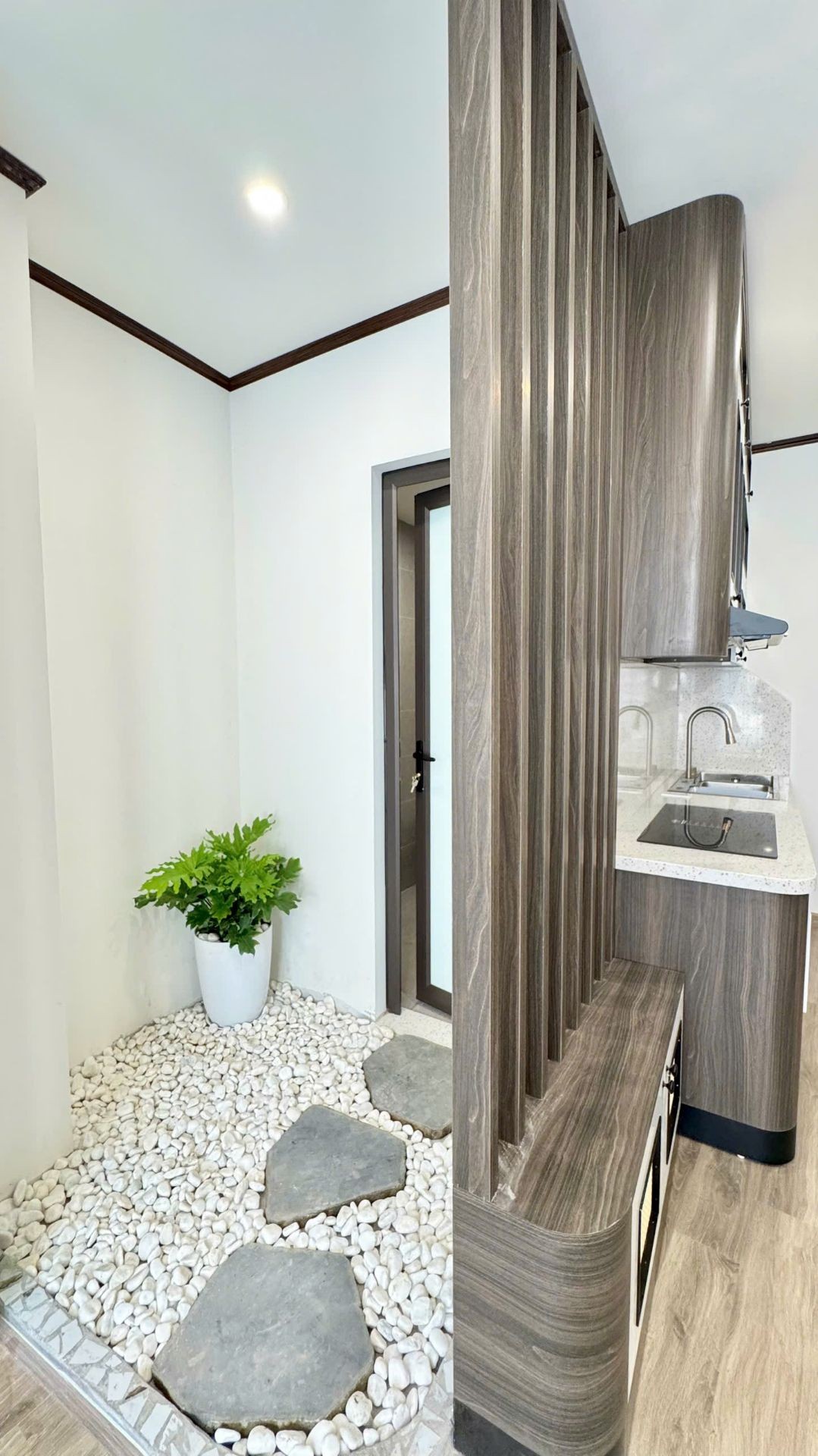 Bán nhà Ngõ Quỳnh - diện tích 68m2 7 tầng - Đẹp sang xịn mịn - giá 21,9 tỷ
