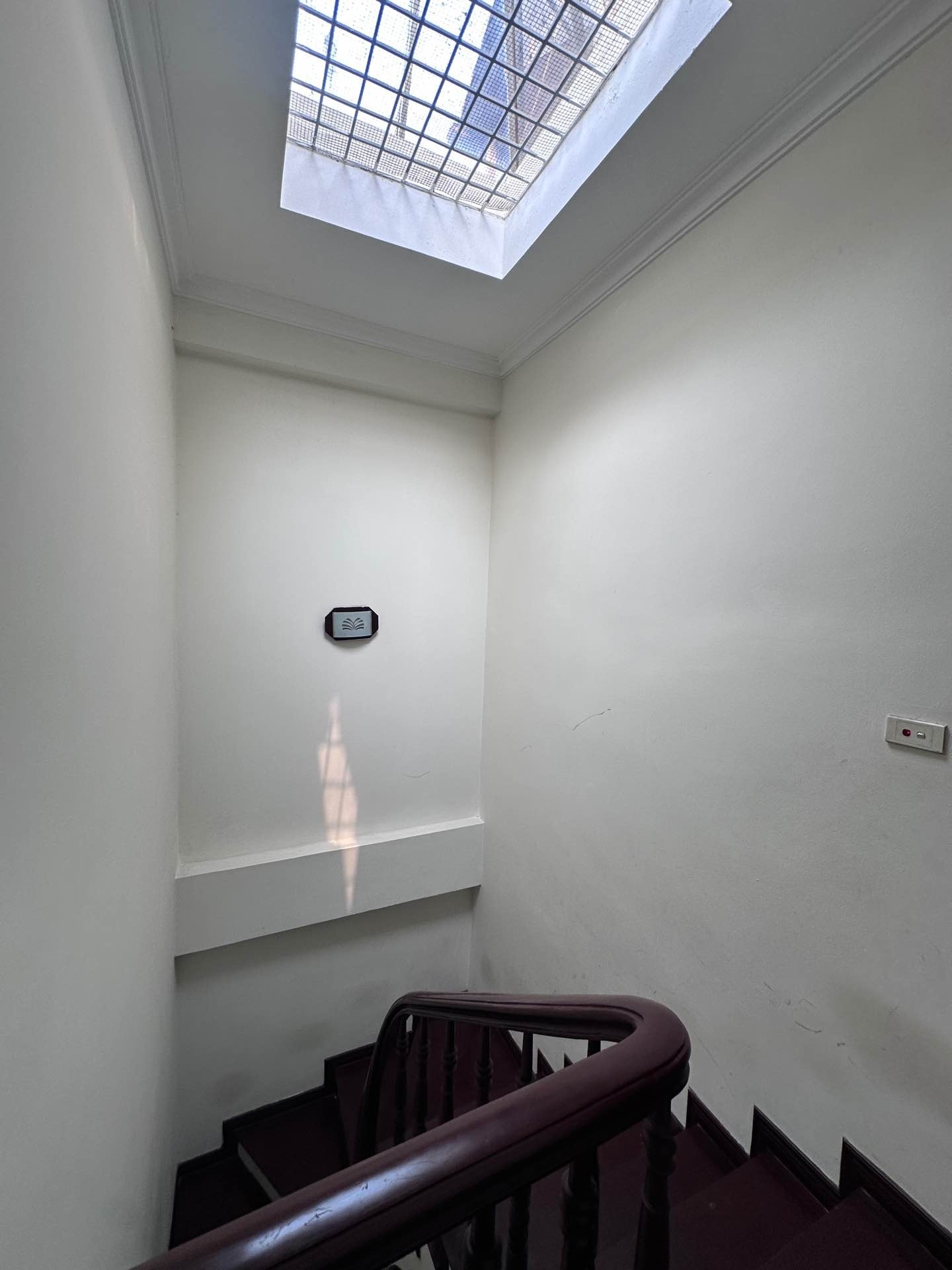 Bán nhà Kim Ngưu - diện tích 60m2 5 tầng - Nhà dân xây, 2 mặt thoáng - giá 16 tỷ