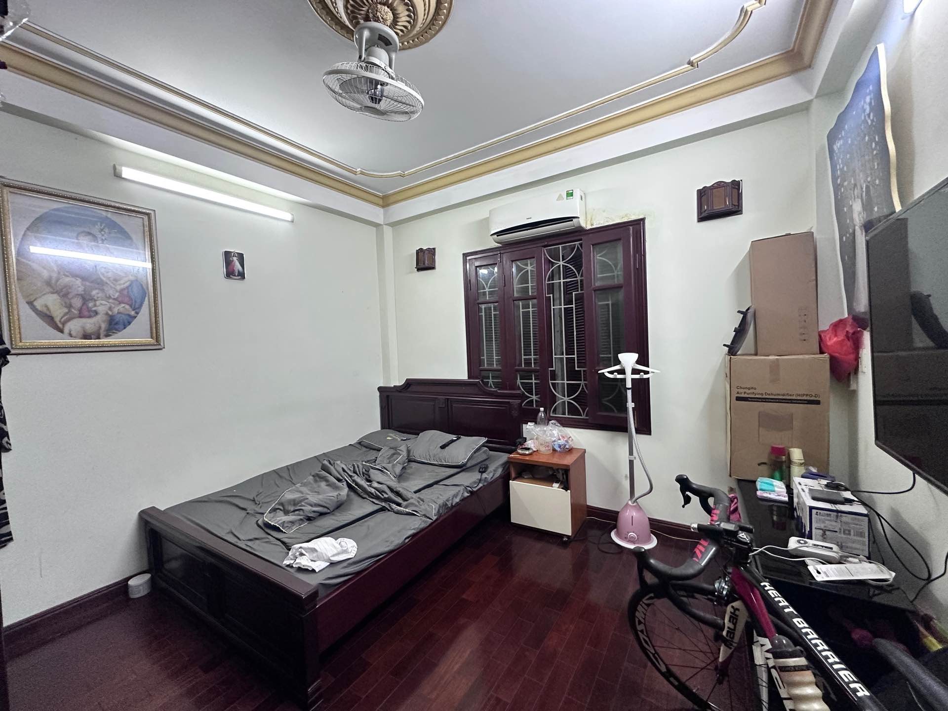 Bán nhà Kim Ngưu - diện tích 60m2 5 tầng - Nhà dân xây, 2 mặt thoáng - giá 16 tỷ