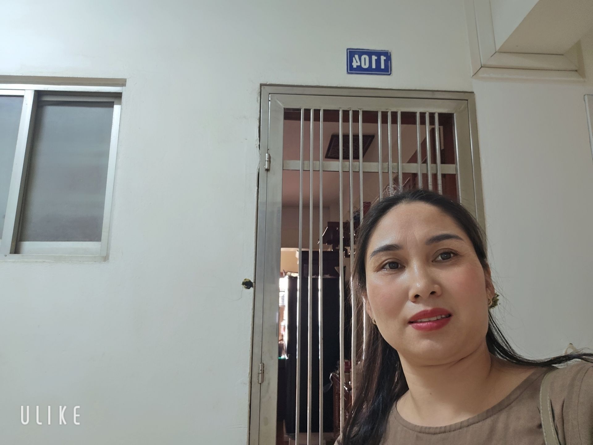 Bán nhà Hoàng Mai - diện tích 73m2 11 tầng - Căn hộ view công viên - giá 5,5 tỷ
