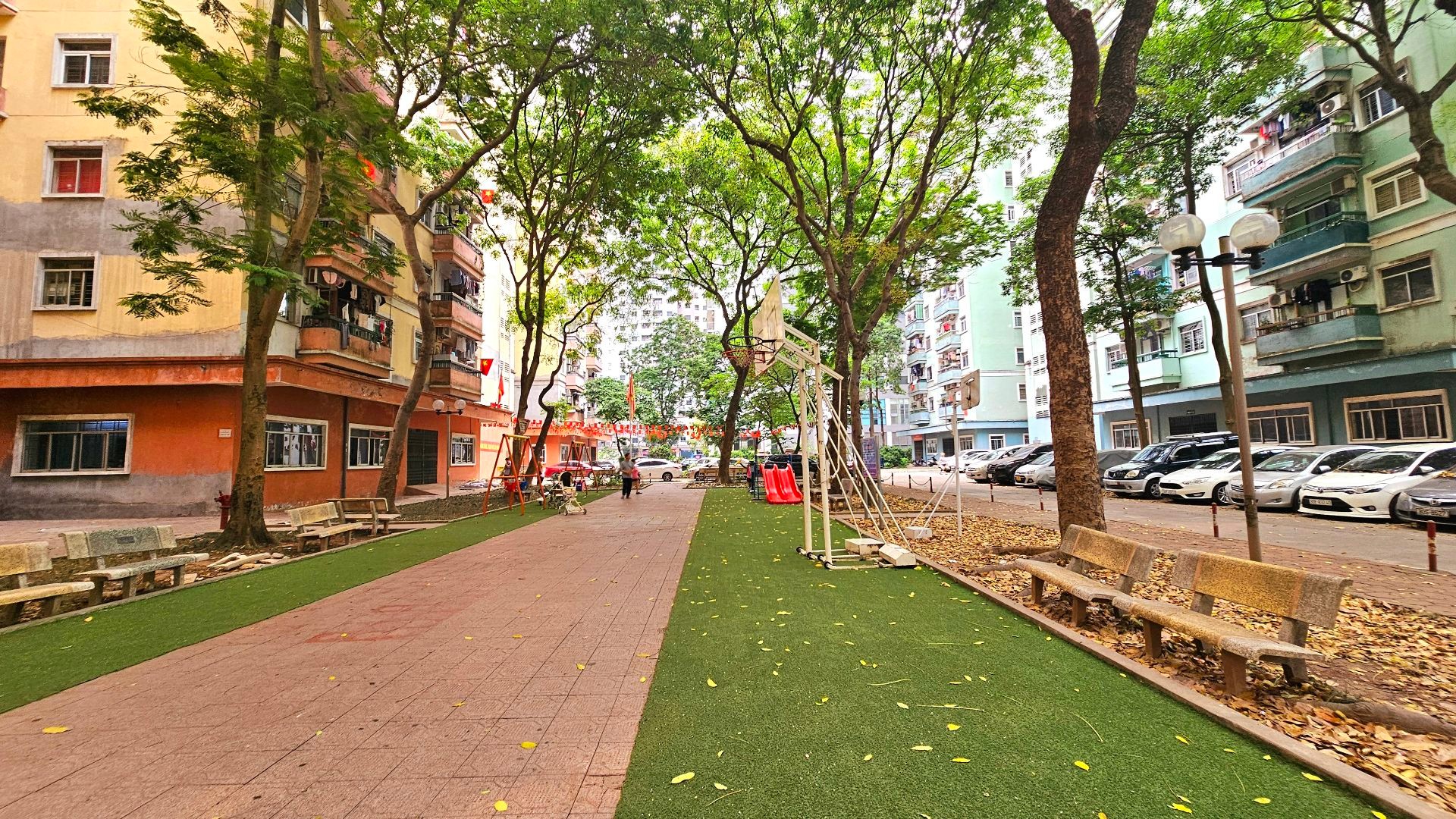 Bán nhà Hoàng Mai - diện tích 73m2 11 tầng - Căn hộ view công viên - giá 5,5 tỷ