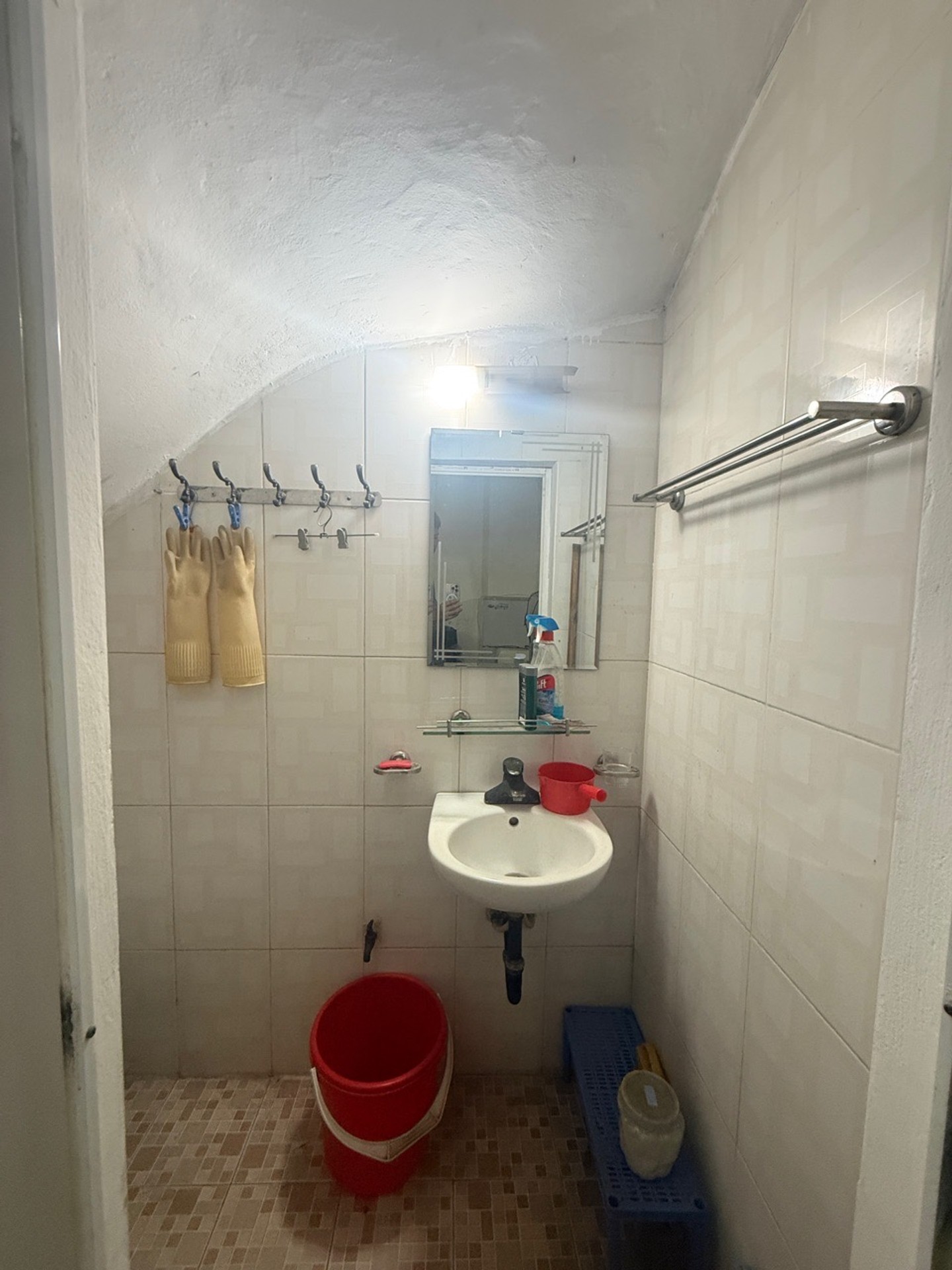 Bán nhà Dương Văn Bé - diện tích 40m2 5 tầng - Ô tô tránh - giá 11,5 tỷ