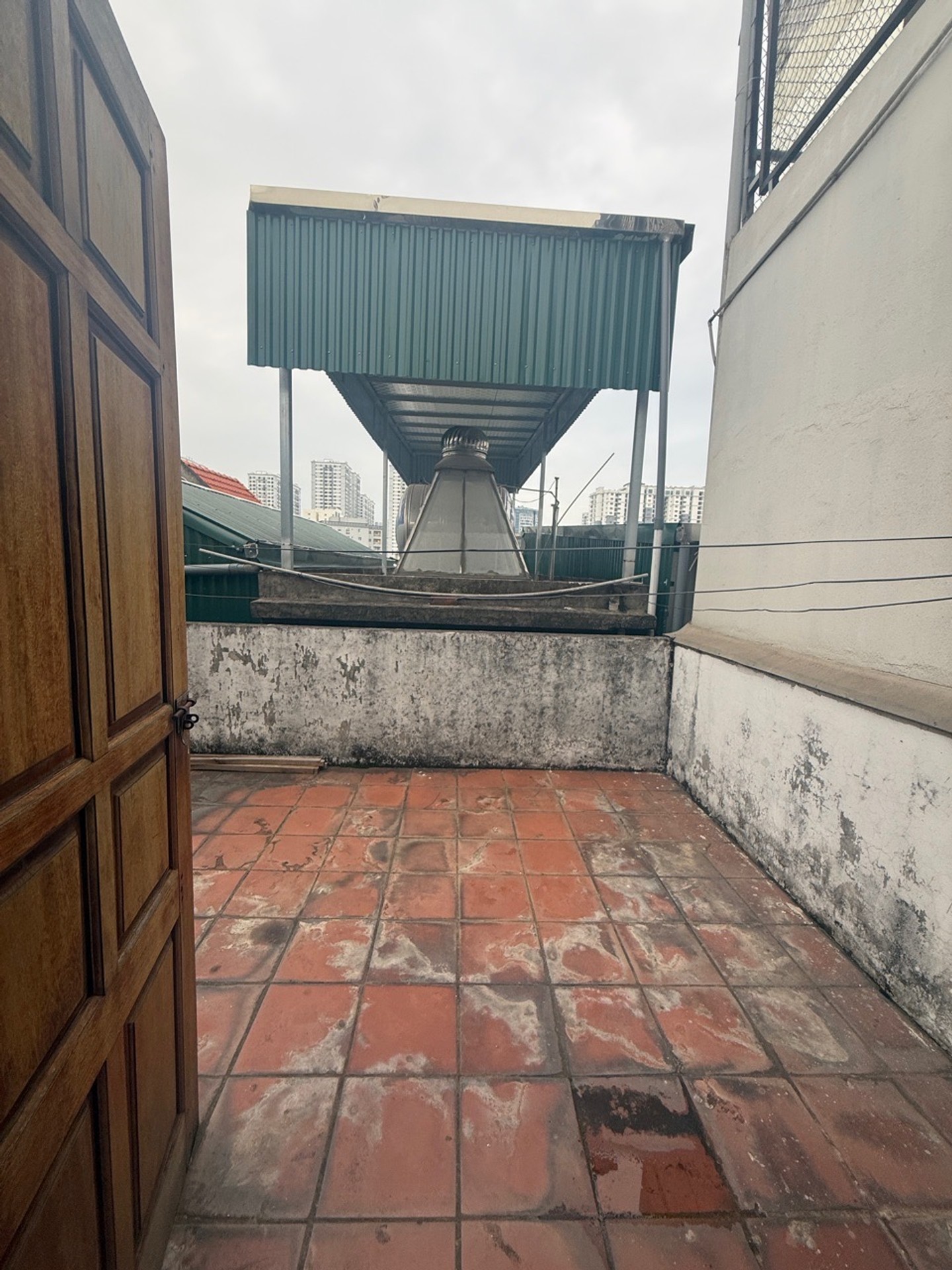 Bán nhà Dương Văn Bé - diện tích 40m2 5 tầng - Ô tô tránh - giá 11,5 tỷ