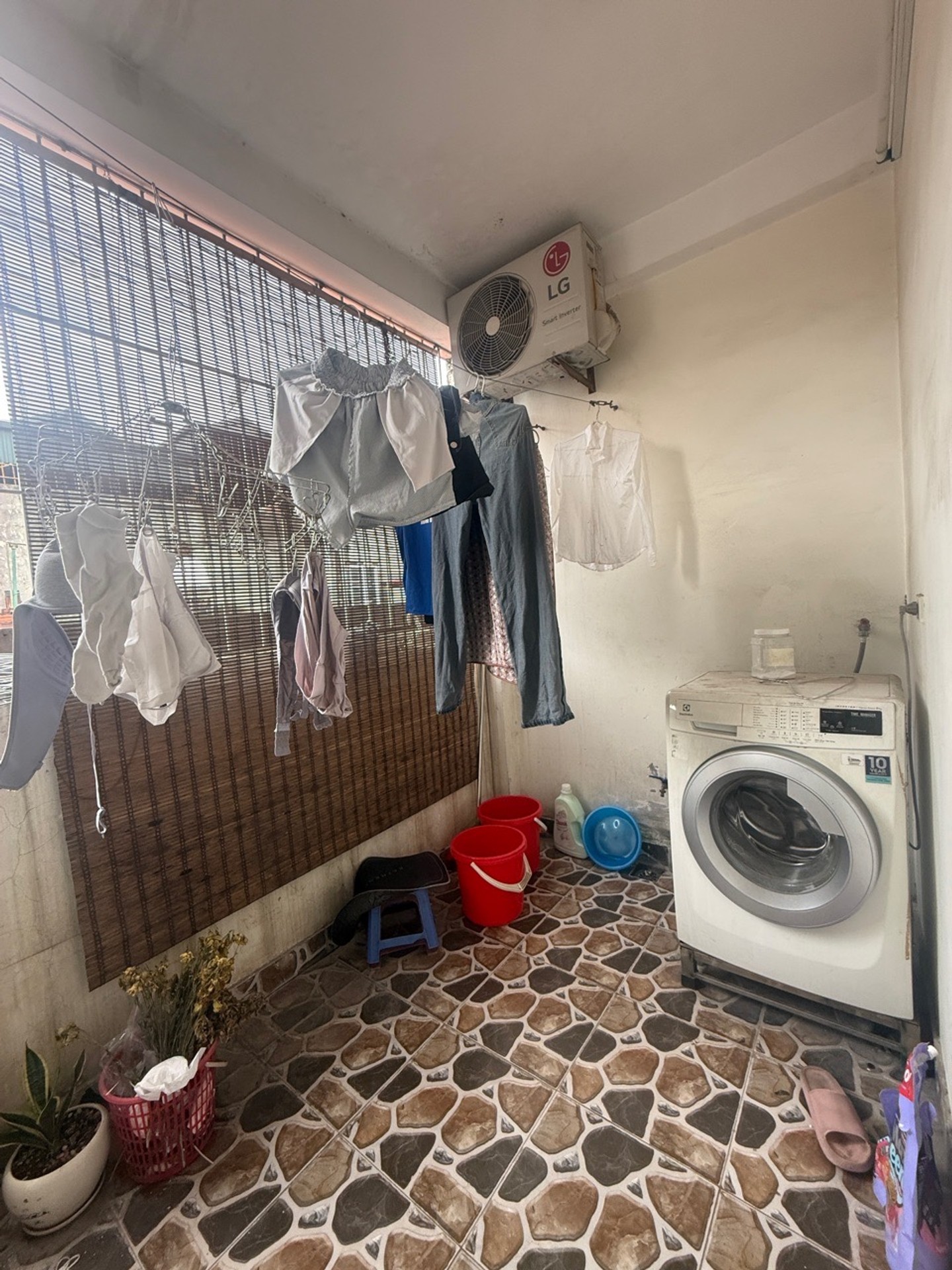 Bán nhà Hoàng Liệt - diện tích 32m2 4 tầng - Ô tô đỗ gần - giá 9,2 tỷ