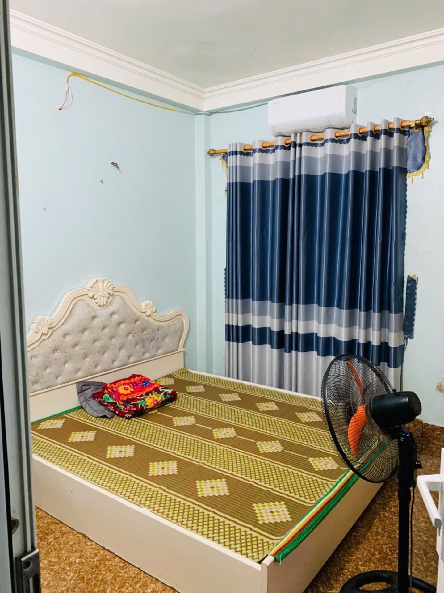 Bán nhà Thúy Lĩnh - diện tích 42m2 3 tầng - Ngõ ô tô tránh - giá 8,3 tỷ
