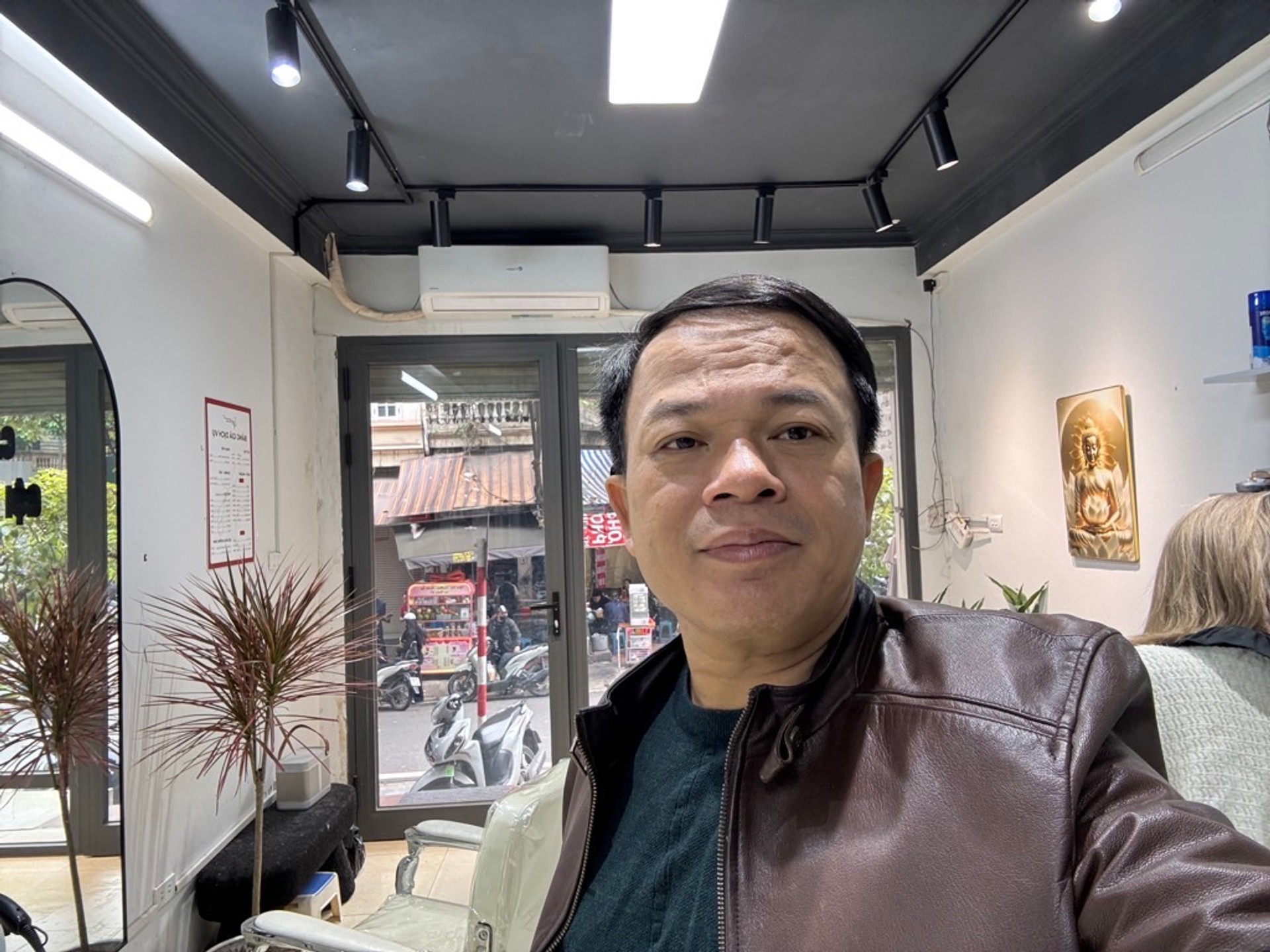 Bán nhà Võ Văn Dũng - diện tích 43m2 3 tầng - Kinh doanh - giá 25 tỷ