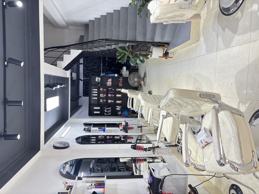 Bán nhà Võ Văn Dũng - diện tích 43m2 3 tầng - Kinh doanh - giá 25 tỷ