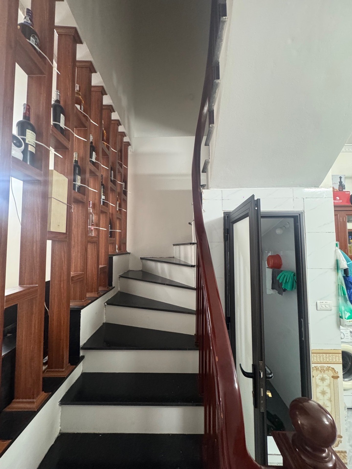 Bán nhà Định Công Thượng - diện tích 43m2 2 tầng - Lô góc - giá 3,28 tỷ