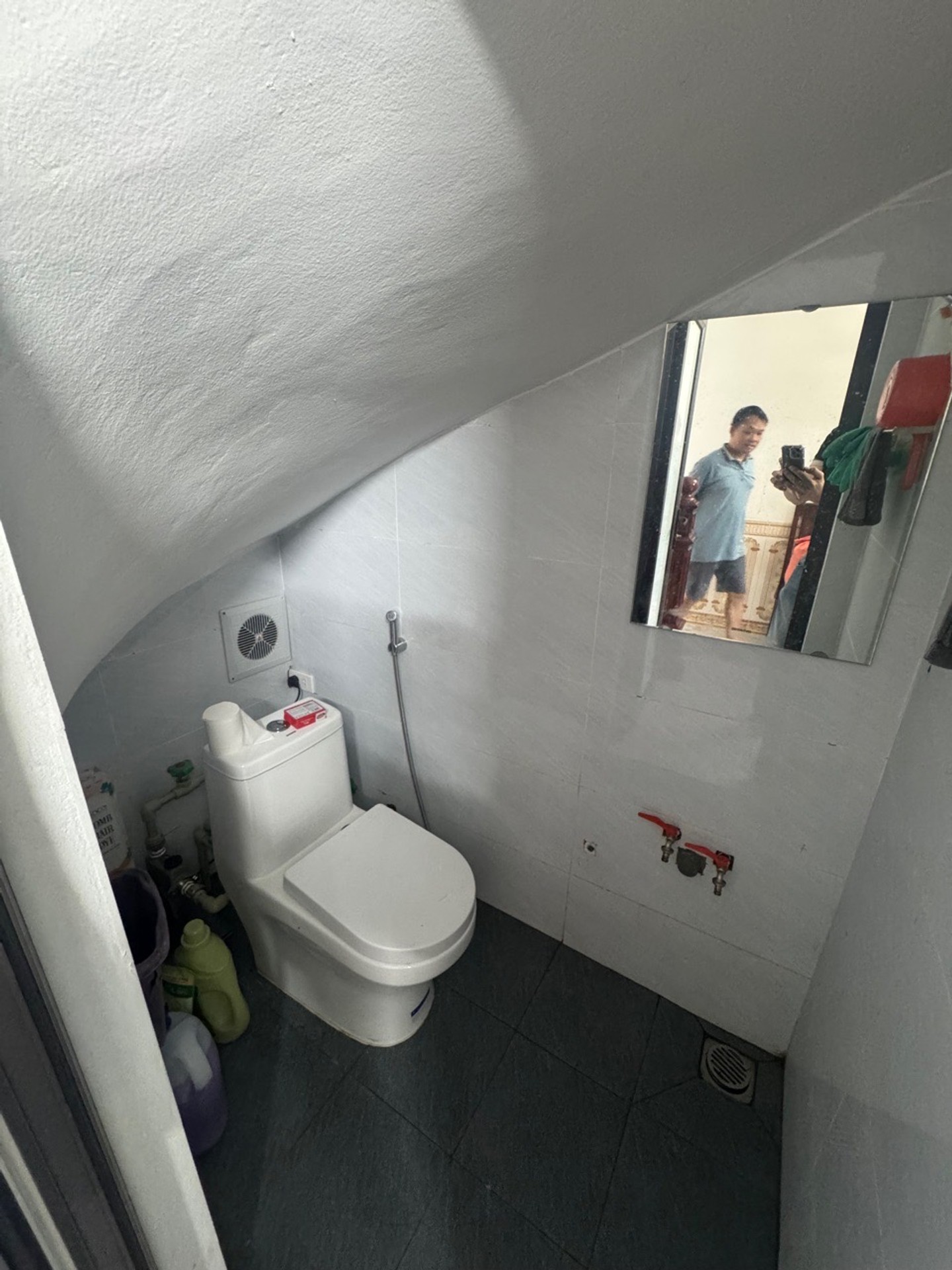 Bán nhà Định Công Thượng - diện tích 43m2 2 tầng - Lô góc - giá 3,28 tỷ