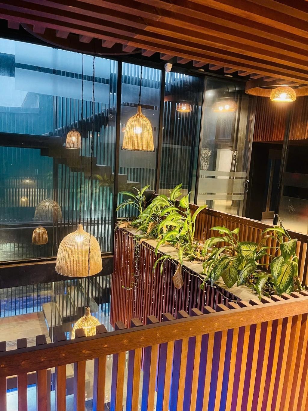 Bán nhà Đường tứ hiệp - diện tích 228m2 8 tầng - Nhà đẹp hiếm có - giá 68,8 tỷ