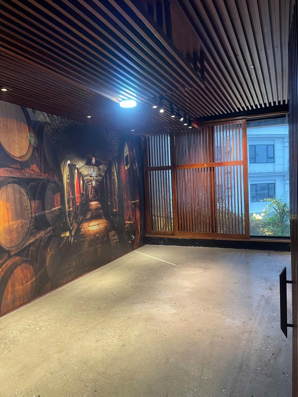 Bán nhà Đường tứ hiệp - diện tích 228m2 8 tầng - Nhà đẹp hiếm có - giá 68,8 tỷ