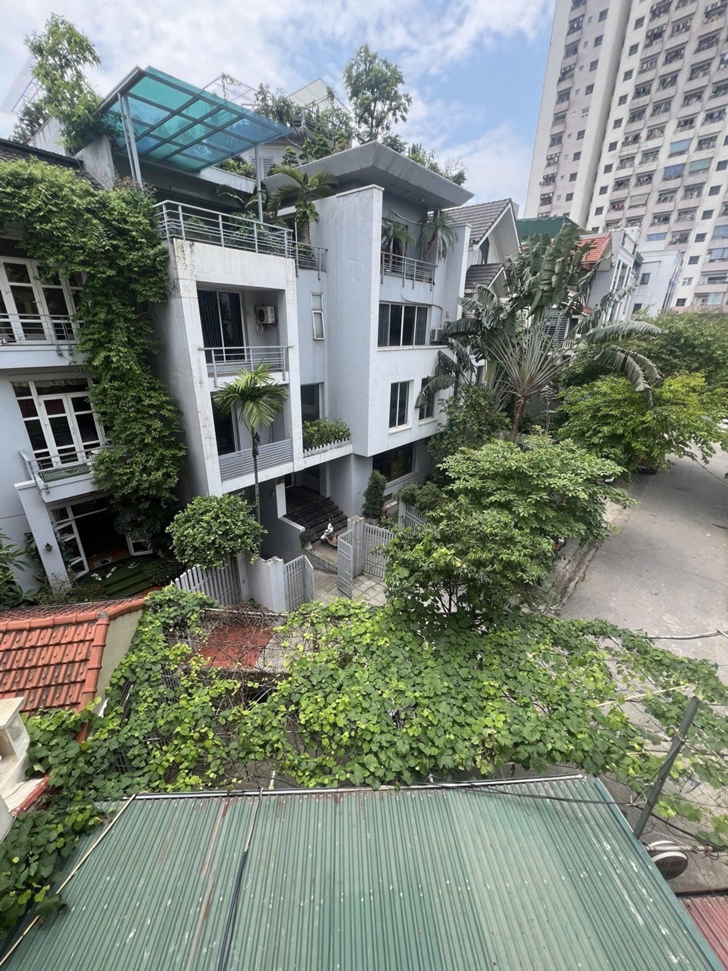Bán nhà Hoàng Liệt - diện tích 91m2 3 tầng - Ô tô tránh - giá 20,6 tỷ