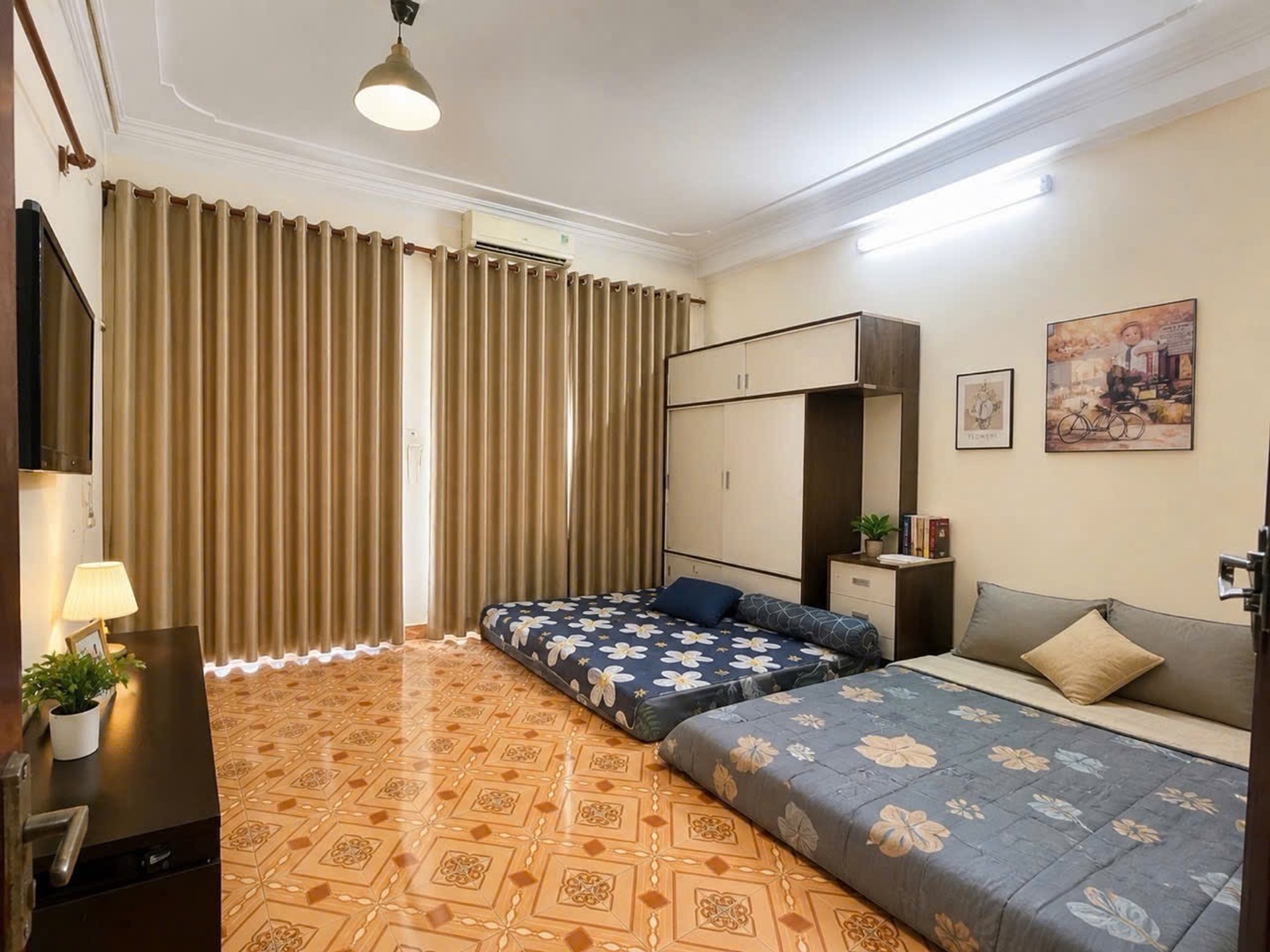 Bán nhà Hoàng Liệt - diện tích 91m2 3 tầng - Ô tô tránh - giá 20,6 tỷ