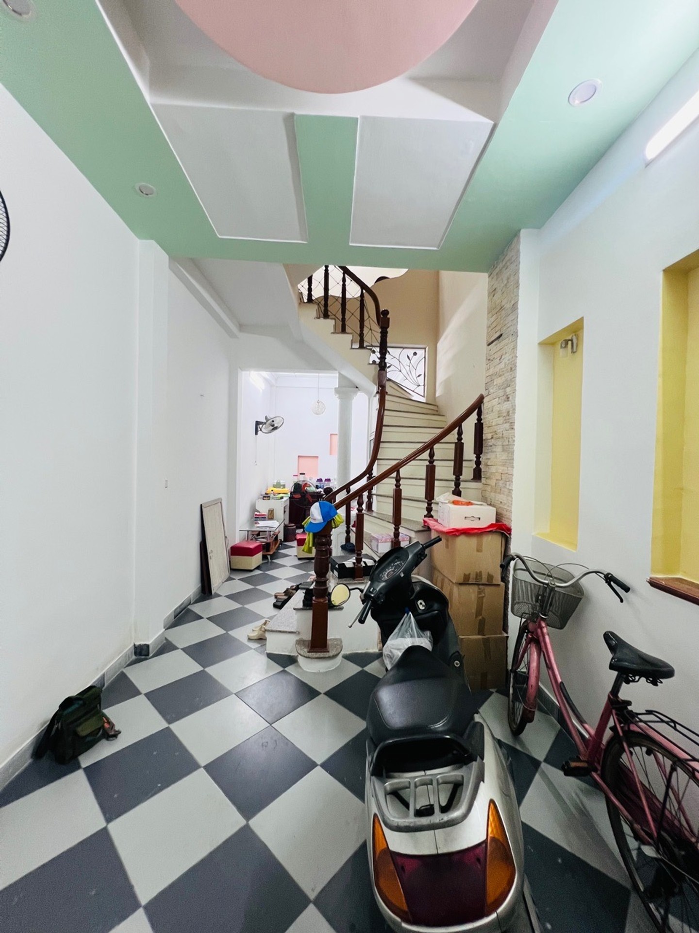 Bán nhà Hoàng Mai - diện tích 30m2 4 tầng - giá 8,68 tỷ