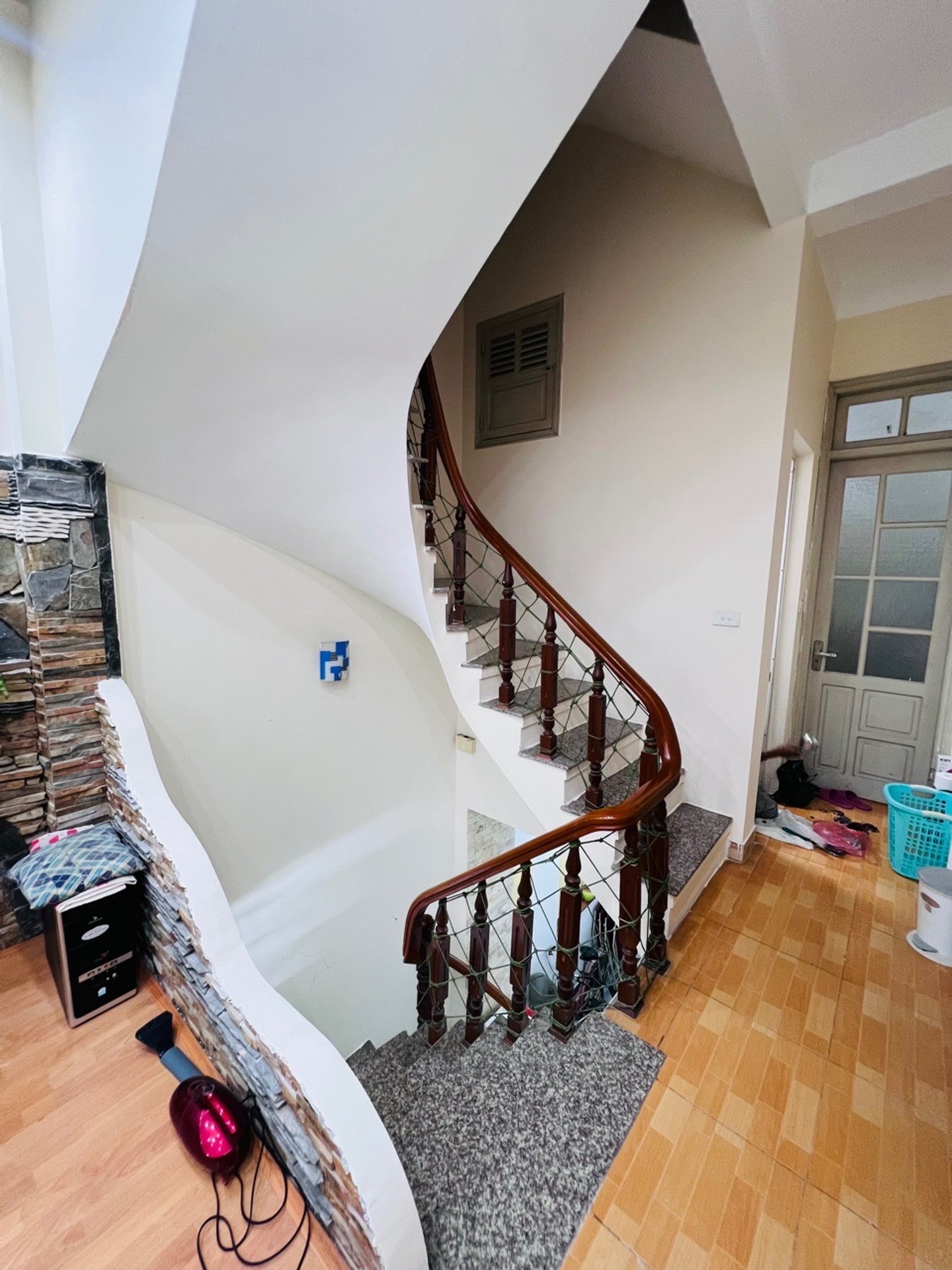 Bán nhà Hoàng Mai - diện tích 30m2 4 tầng - giá 8,68 tỷ