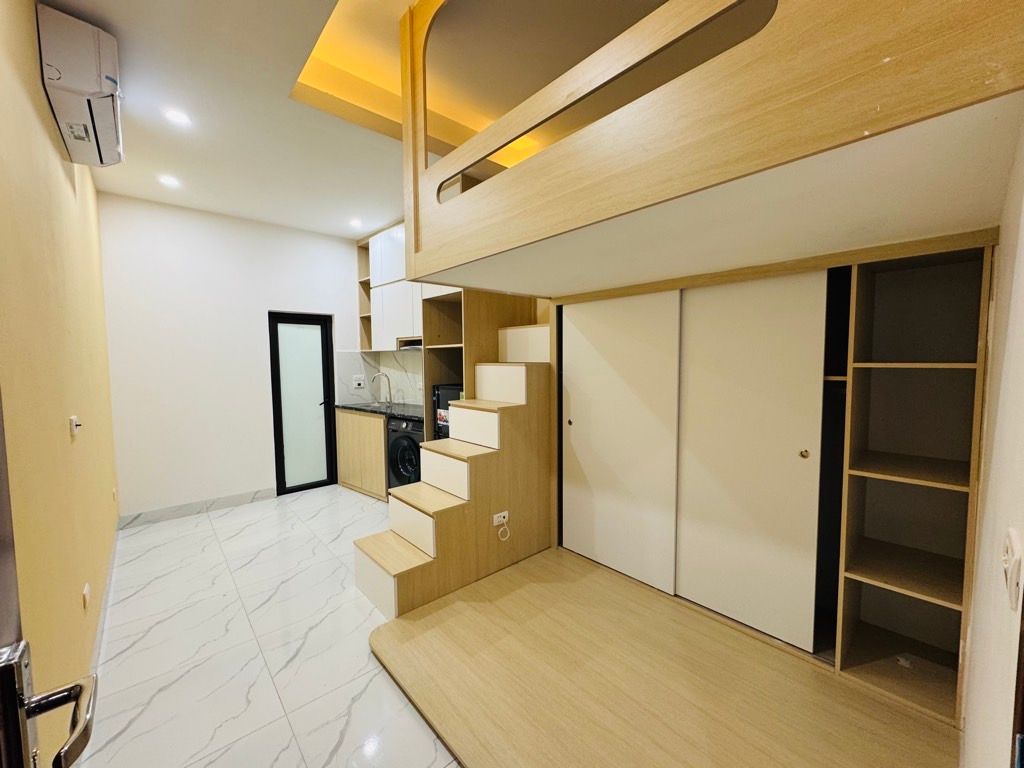 Bán nhà Minh Khai - diện tích 96m2 7 tầng - Thang máy - giá 25 tỷ